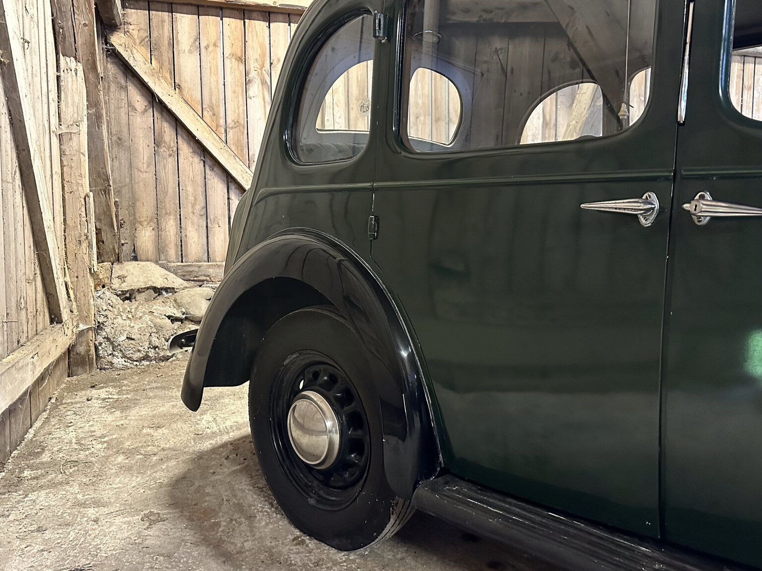 Exterior image of 1938 Austin 10 1.1 Cambridge
