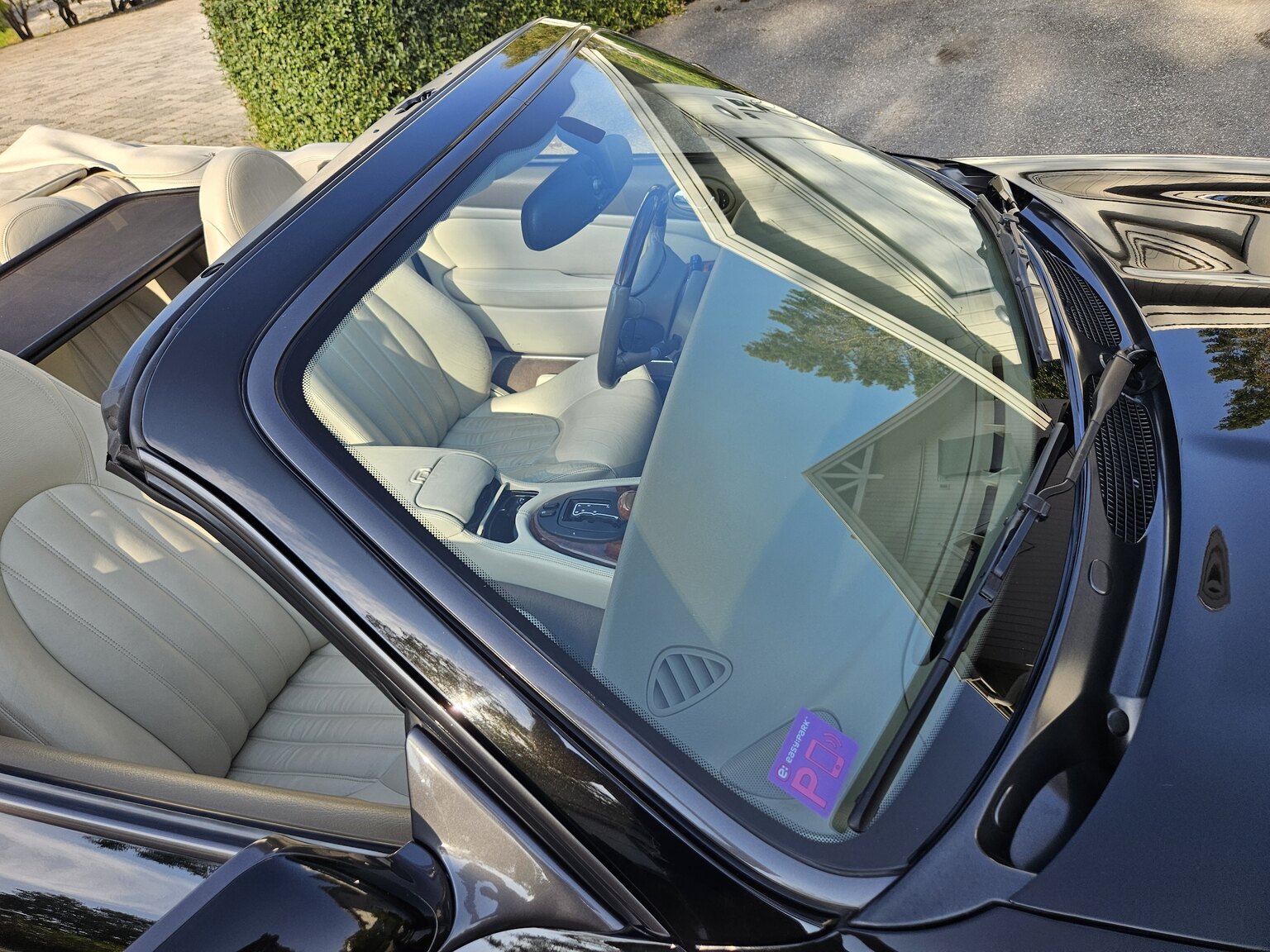 Exteriörbild på 1998 Jaguar XK8 Cabriolet