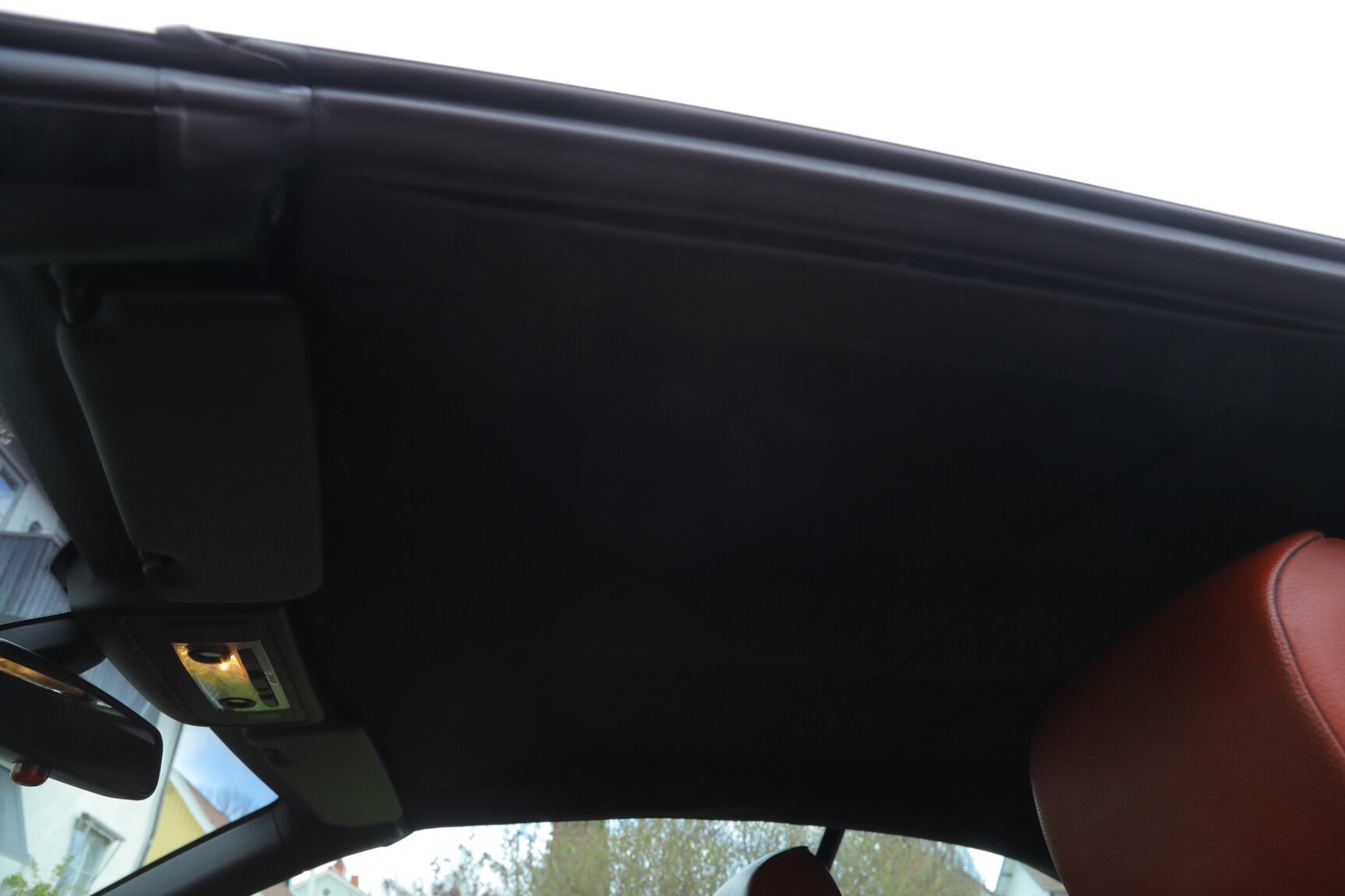 Interior image of 2008 BMW 325D Cabriolet