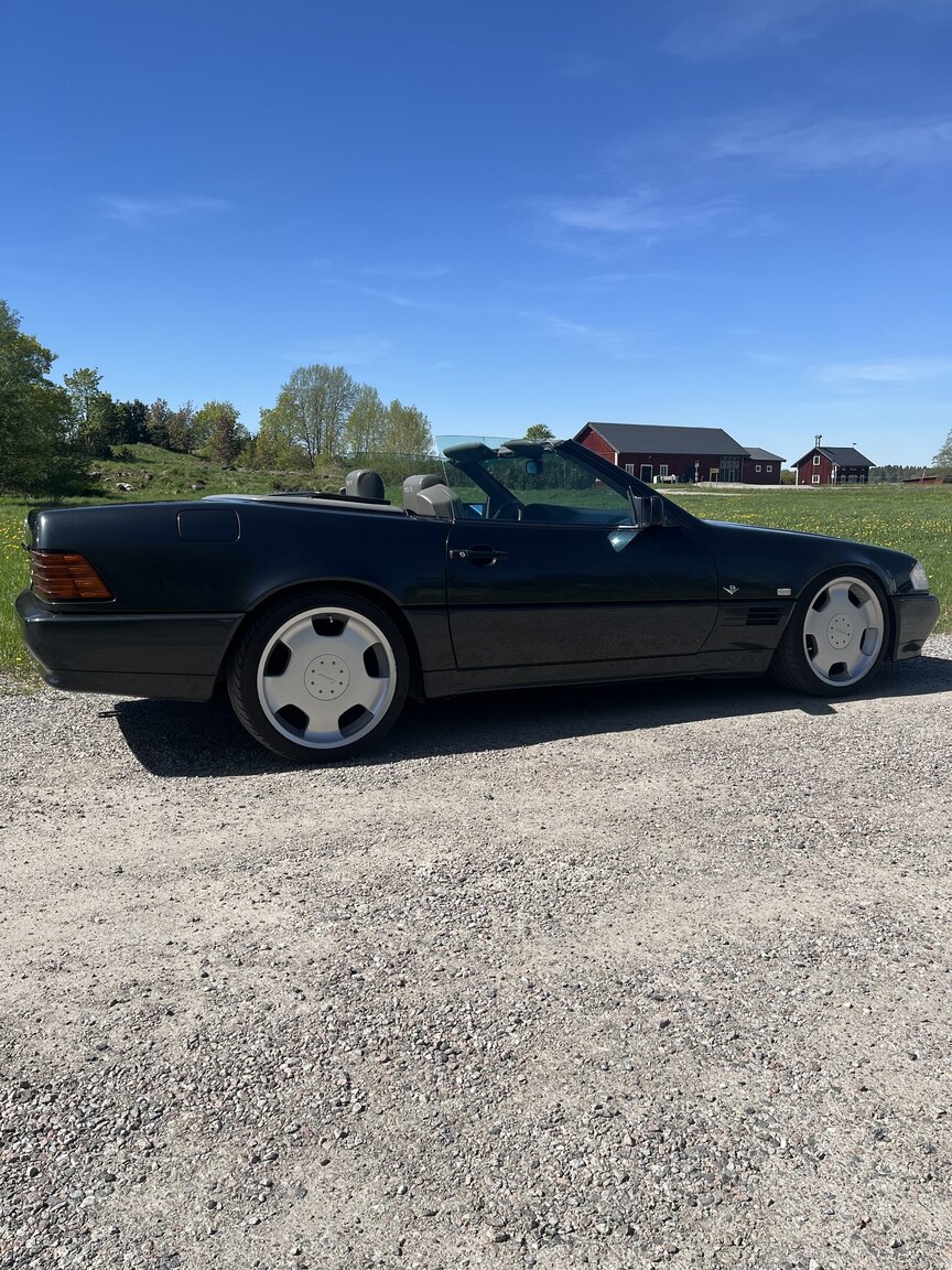 Exteriörbild på 1992 Mercedes-Benz SL 500
