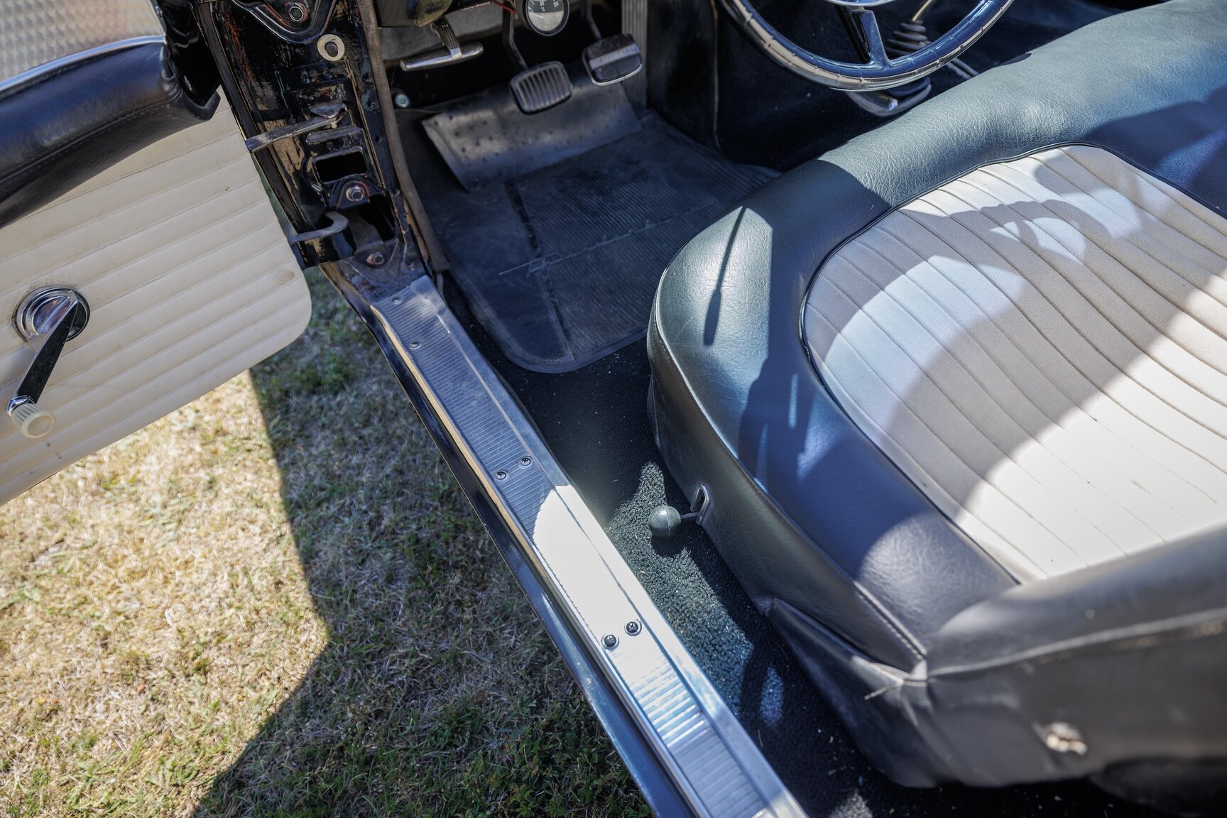 Innenraumfoto von 1956 Ford Thunderbird