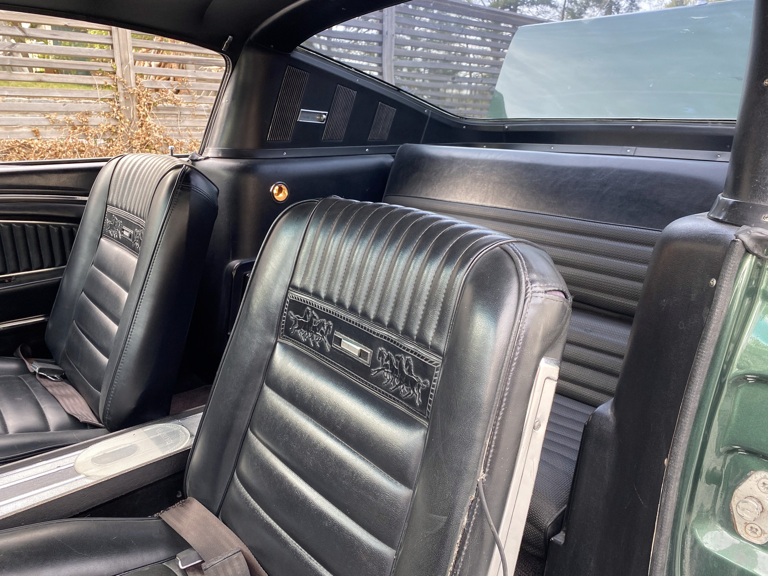 Innenraumfoto von 1966 Ford Mustang Fastback GT-clone (7)