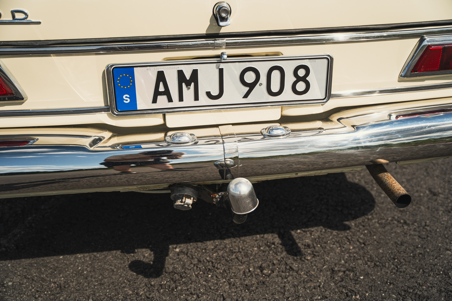 Exterior image of 1966 Mercedes-Benz 200 D "Heckflosse"