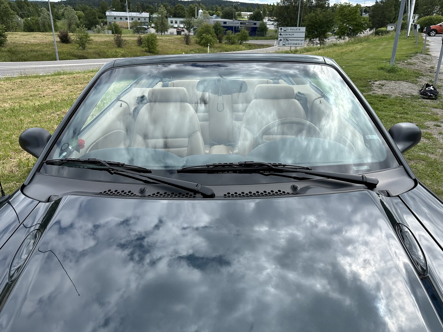 Exterior image of 1998 Ford Mustang GT Convertible