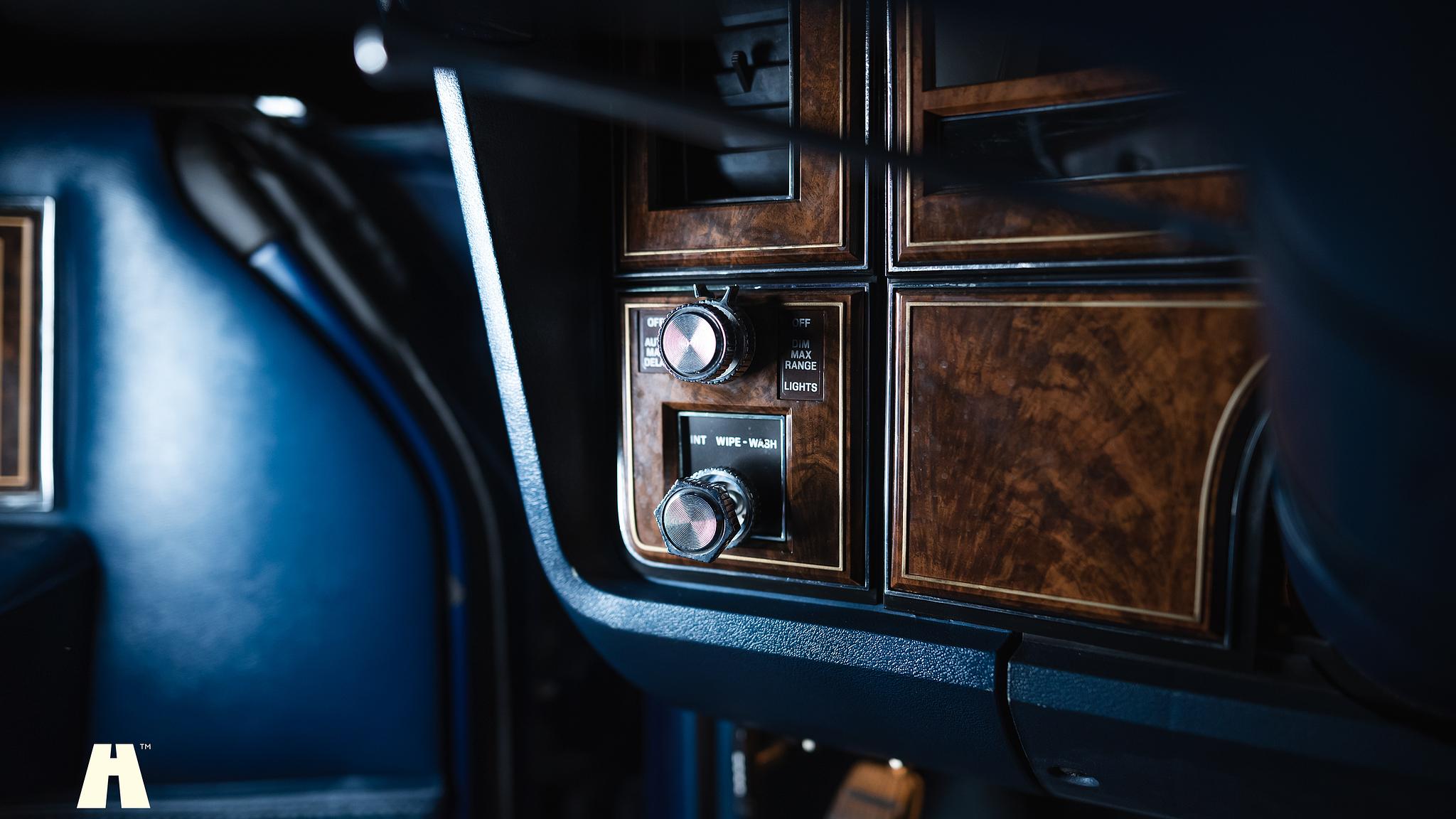 Innenraumfoto von 1979 Lincoln Continental (30)