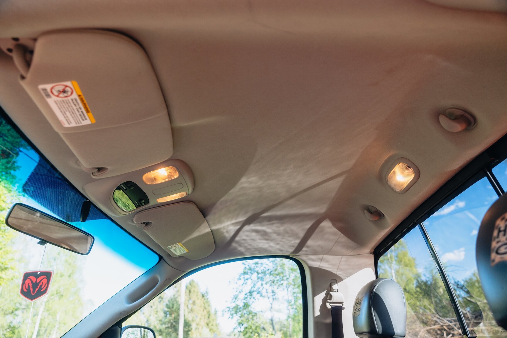 Interior image of 2004 Dodge Ram HEMI GTX 