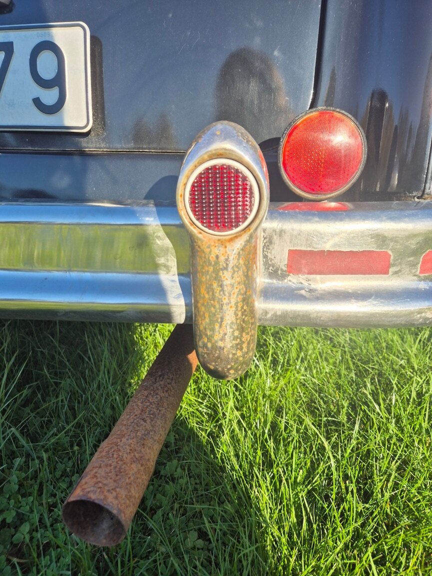Exterior image of 1954 Ford Vedette 3.9 V8