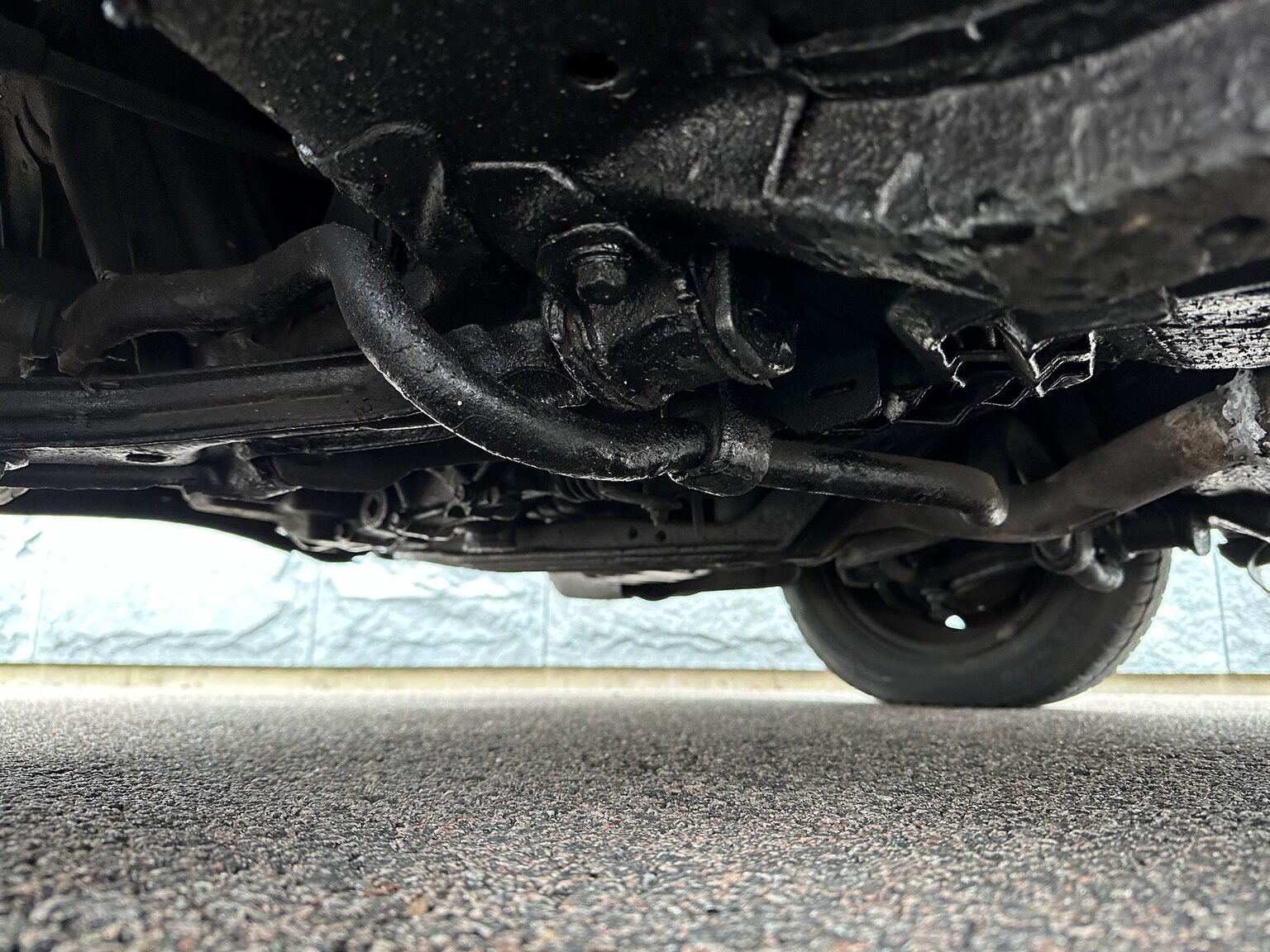 Image of 1988 Nissan Sunny (17) mechanics