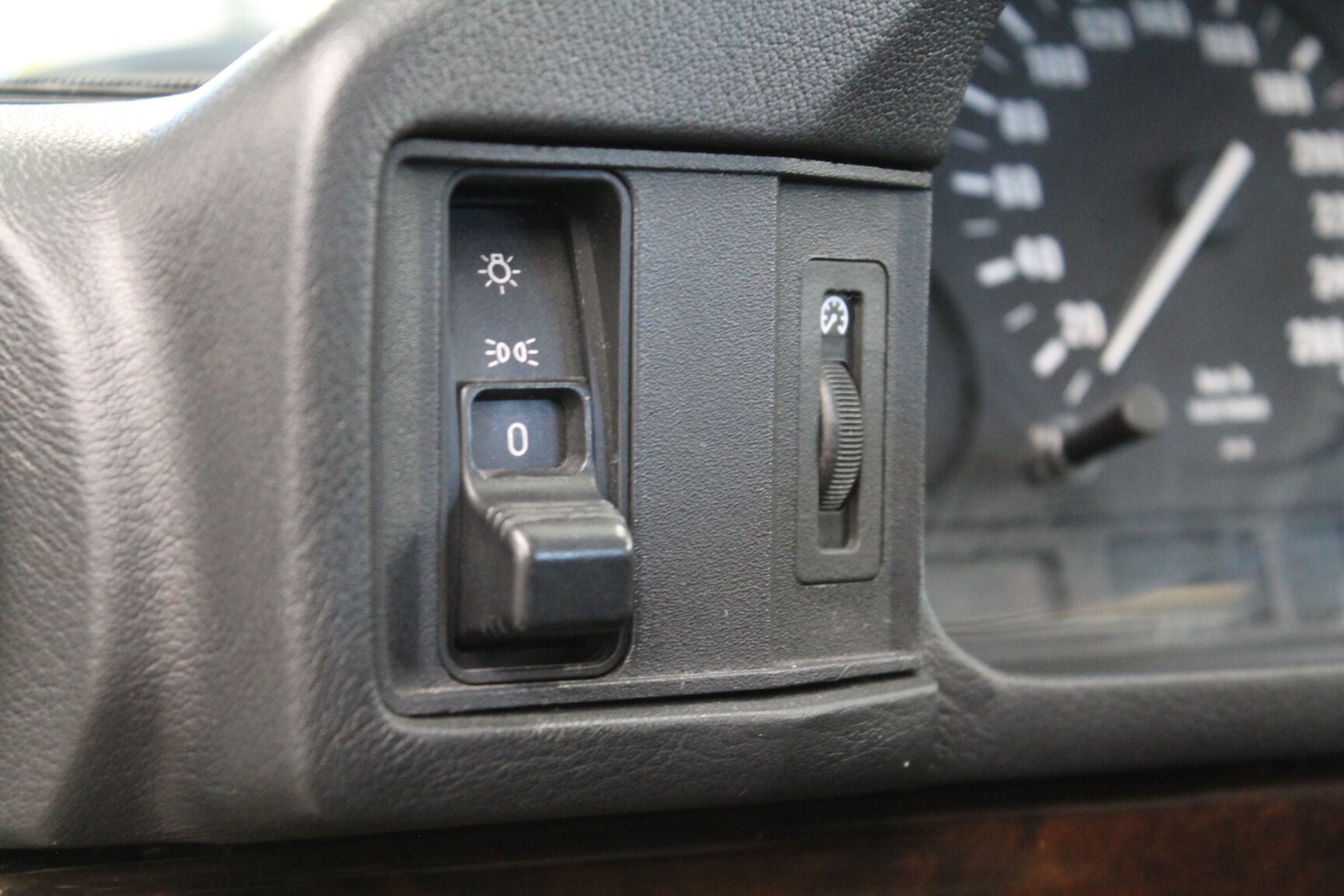 Interiörbild 1996 BMW 540i Touring "No Reserve Auction"