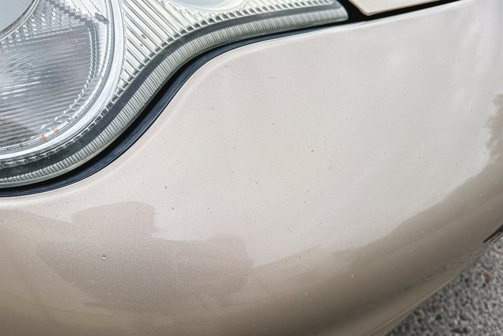 Exterior image of 2004 Porsche 911 Carrera 4