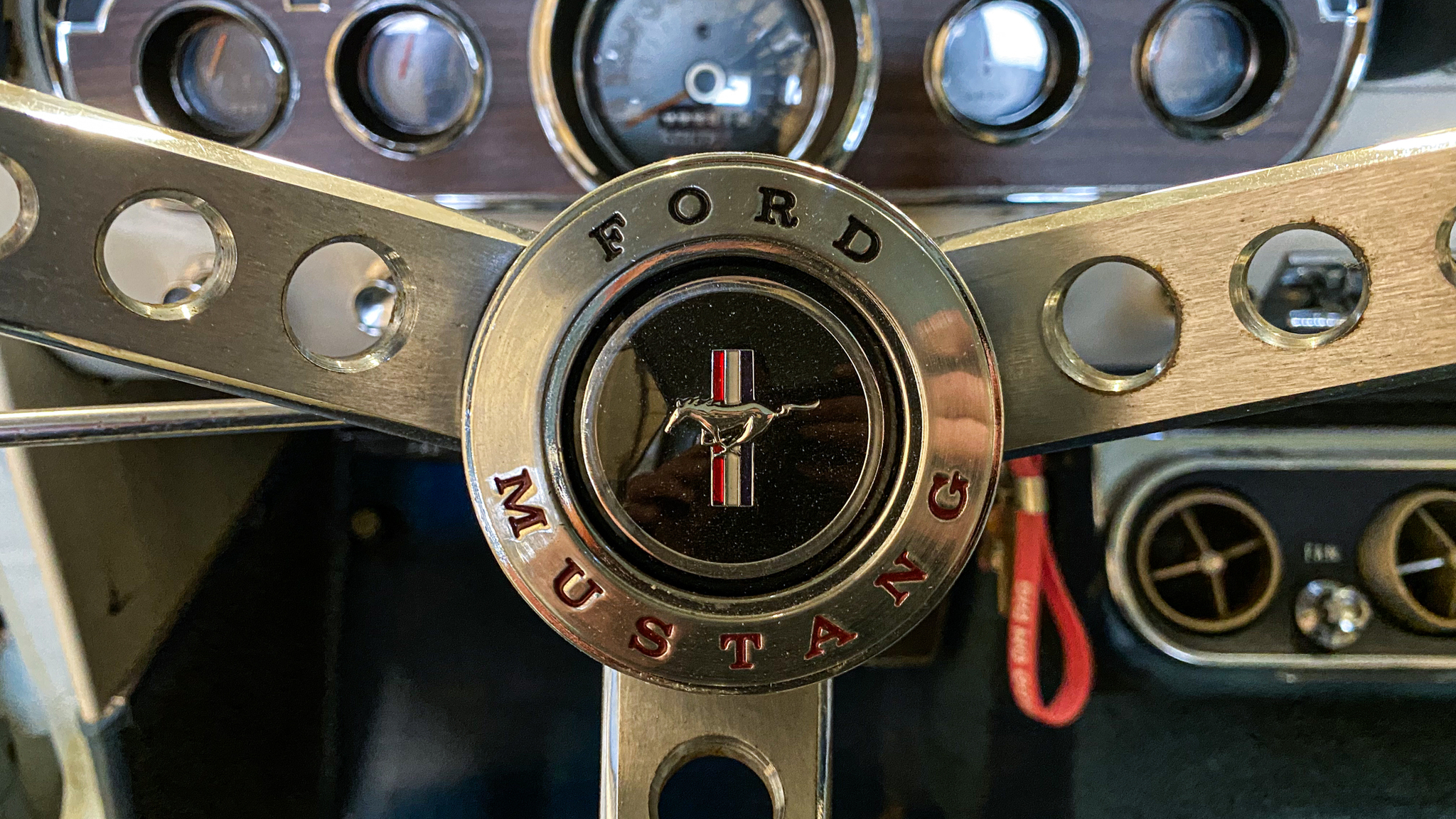 Interiörbild 1966 Ford Mustang 289 Hardtop (19)