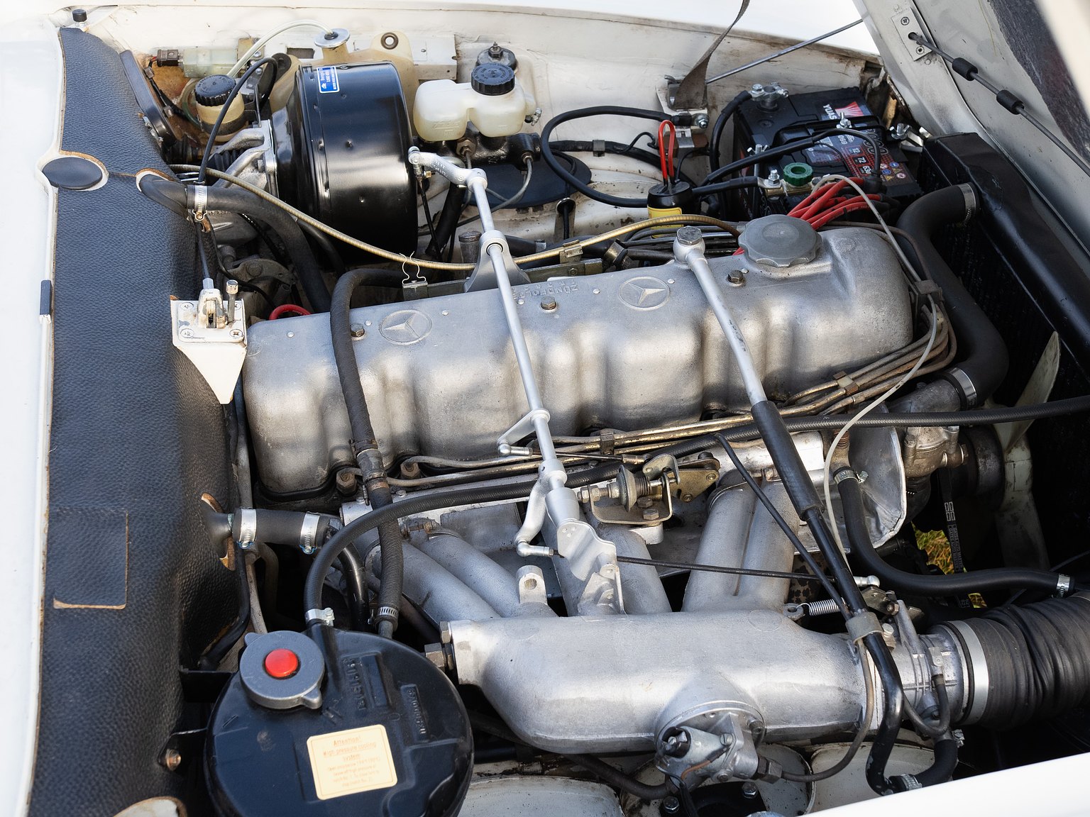 Image of 1966 Mercedes-Benz 230 SL "Pagoda" mechanics