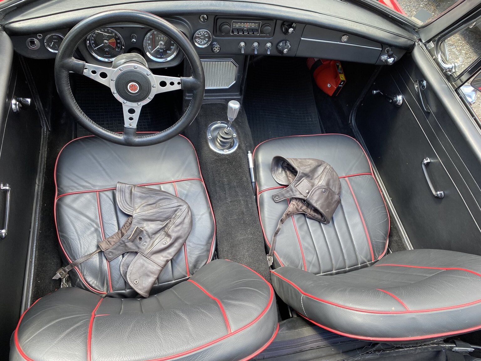Interior image of 1967 MG MGB 1800