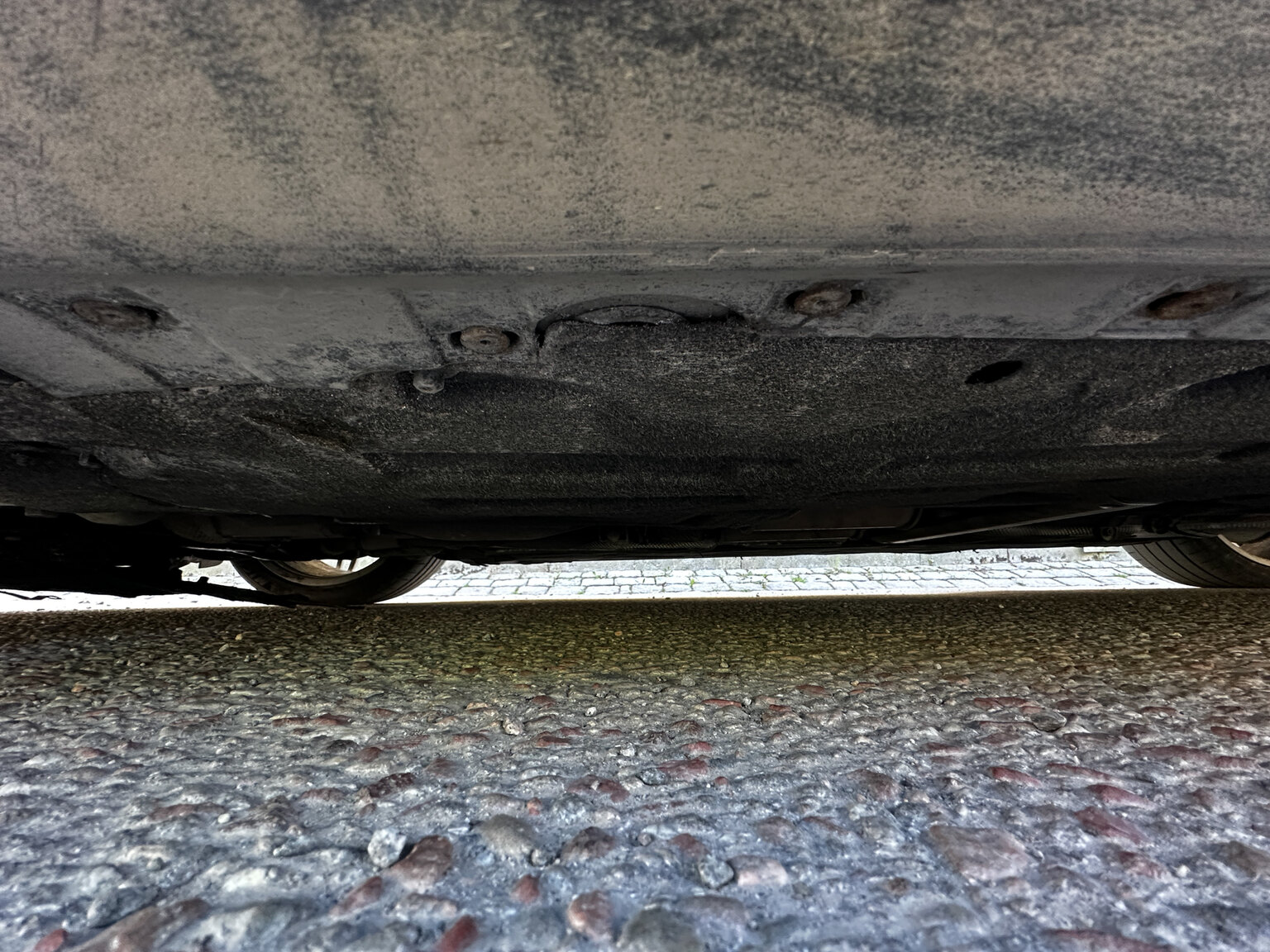 Image of 2009 Audi S8 5.2 V10 FSI Quattro mechanics