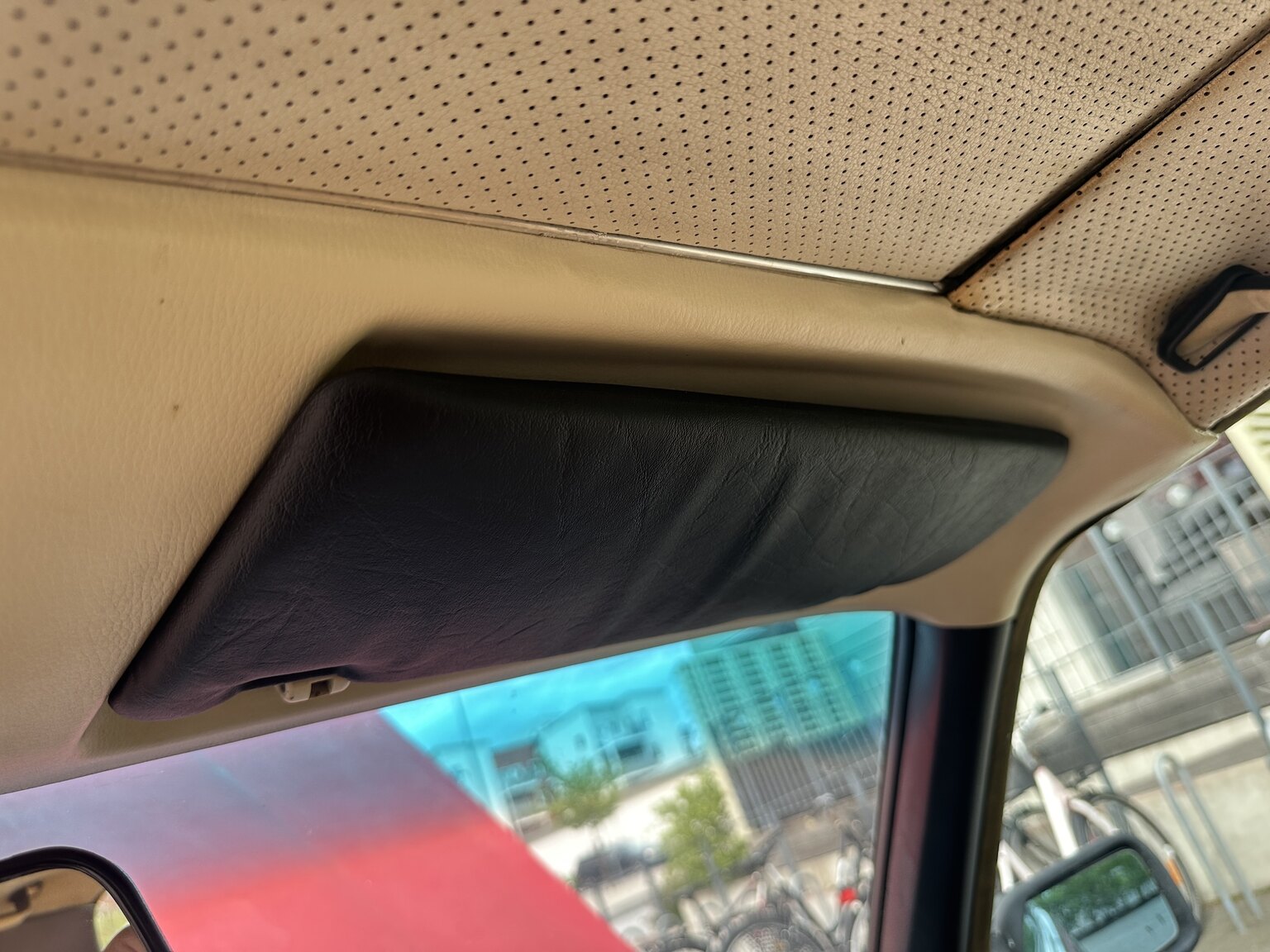 Innenraumfoto von 1977 Mercedes-Benz 280 CE