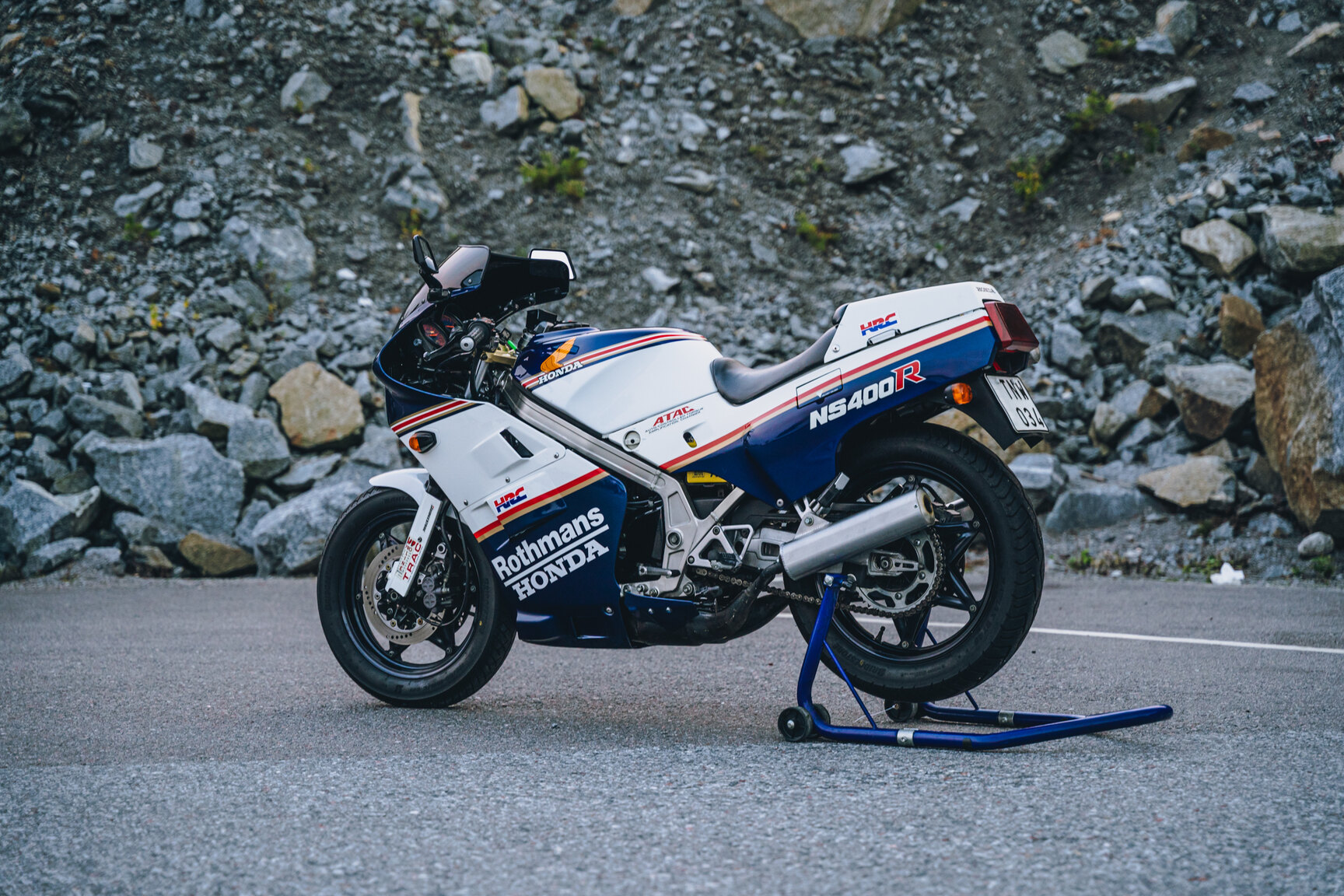 Aussenfoto 1986 Honda NS400R Rothmans Replica