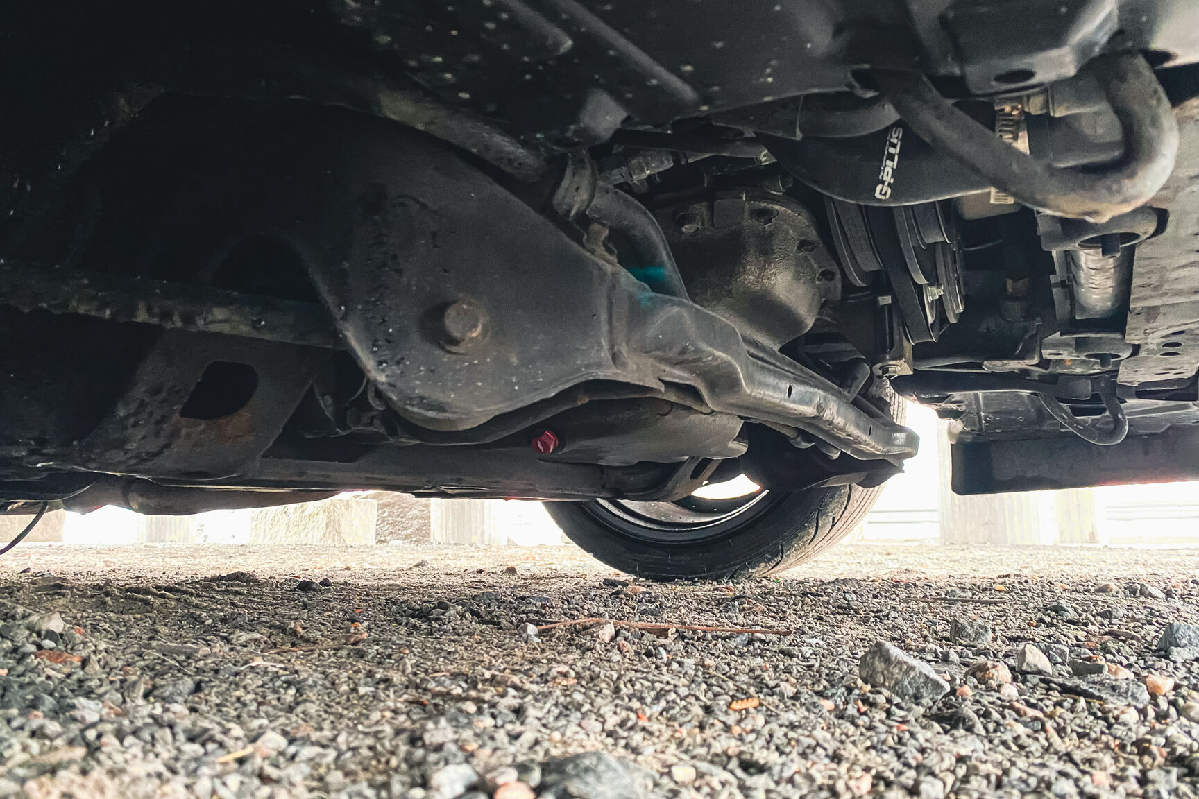 Image of 1994 Nissan Skyline R32 GT-R mechanics