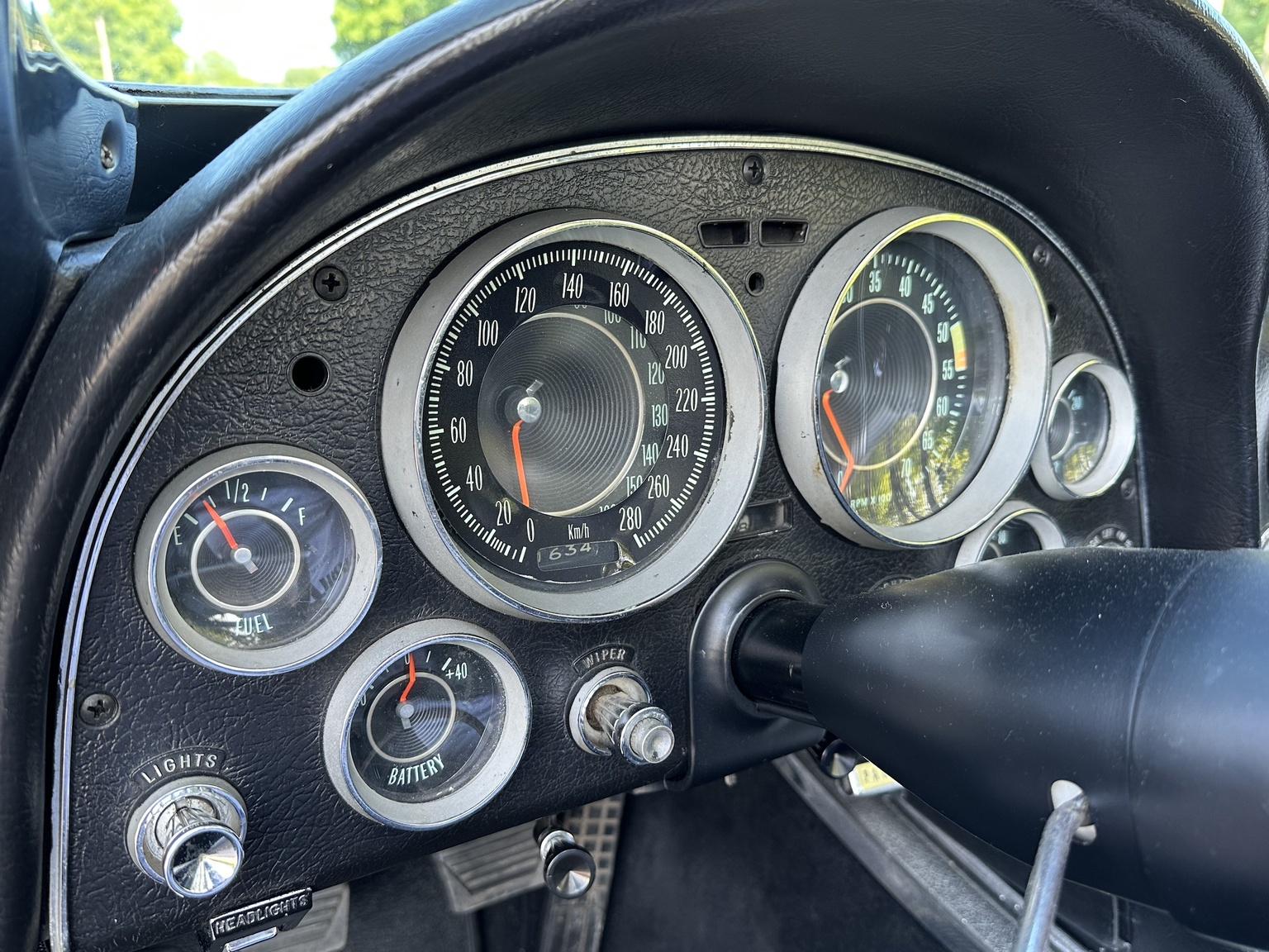 Innenraumfoto von 1964 Corvette C2 Stingray Cabriolet (17)