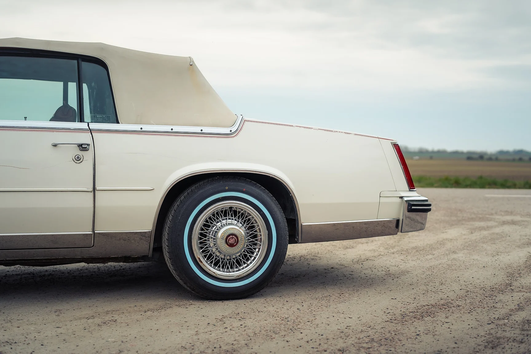 Aussenfoto 1984 Cadillac Eldorado Biarritz Convertible (36)