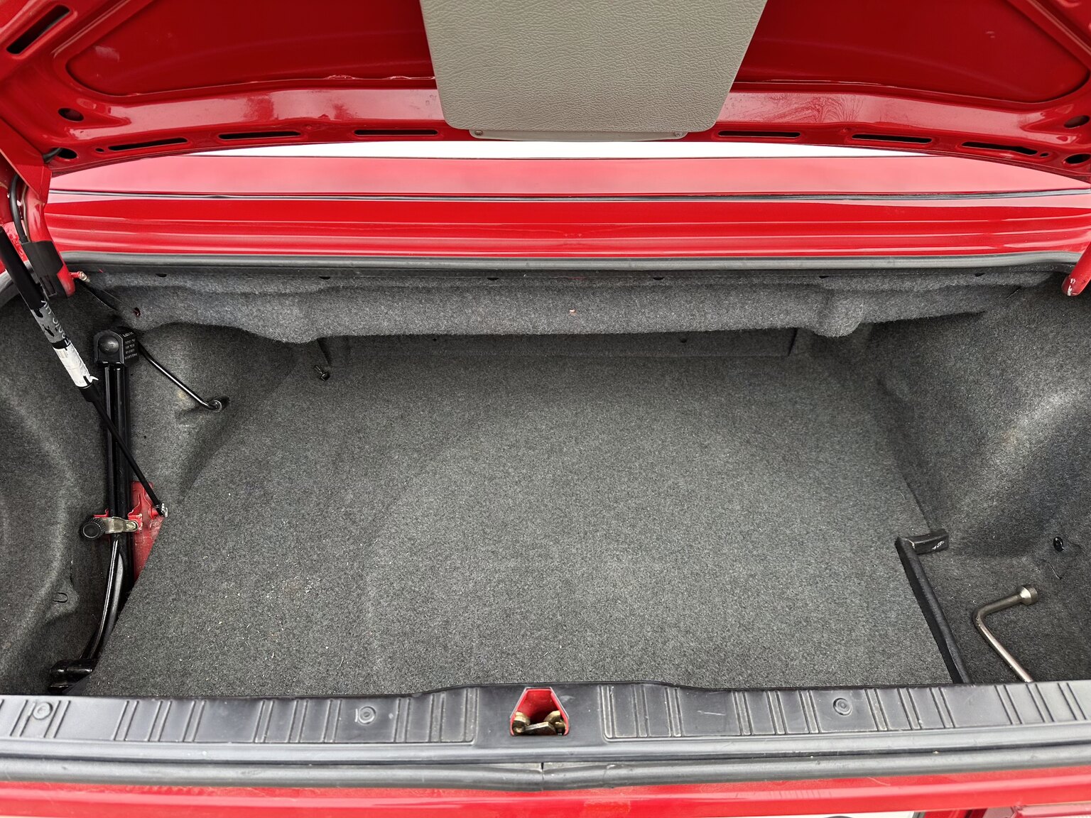 Innenraumfoto von 1987 BMW 325i Convertible (42)