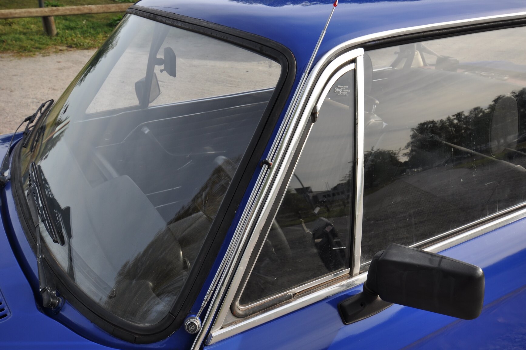 Exterior image of 1975 BMW 2002 Tii
