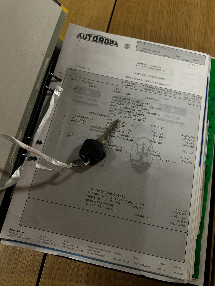 Documentation for 1983 Porsche 911 SC (11)