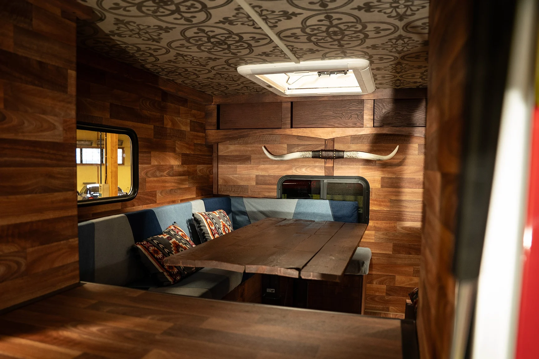 Interiörbild 2020 Dodge Ram 2500 Overland (5)