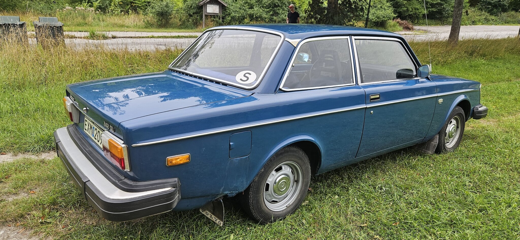 Aussenfoto 1977 Volvo 242