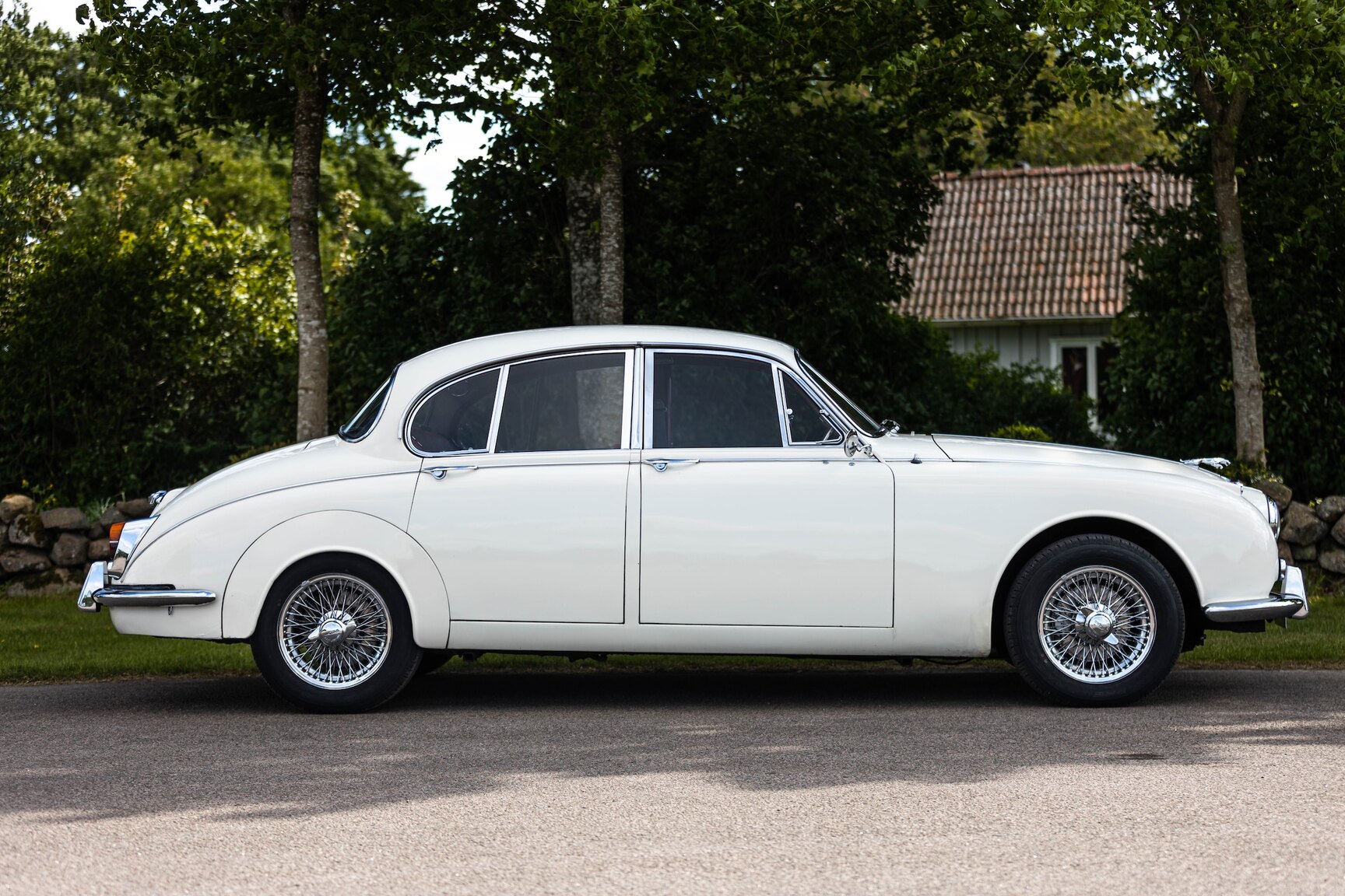 Exterior image of 1968 Jaguar 340 XK Mark II