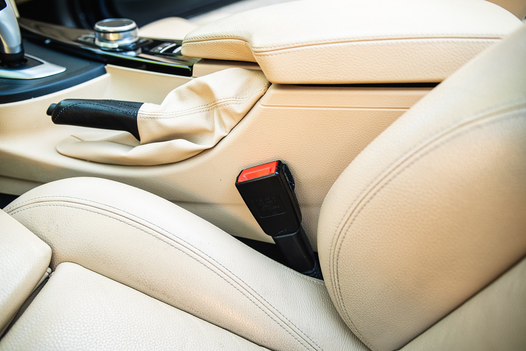 Interior image of 2018 BMW 430i xDrive Convertible