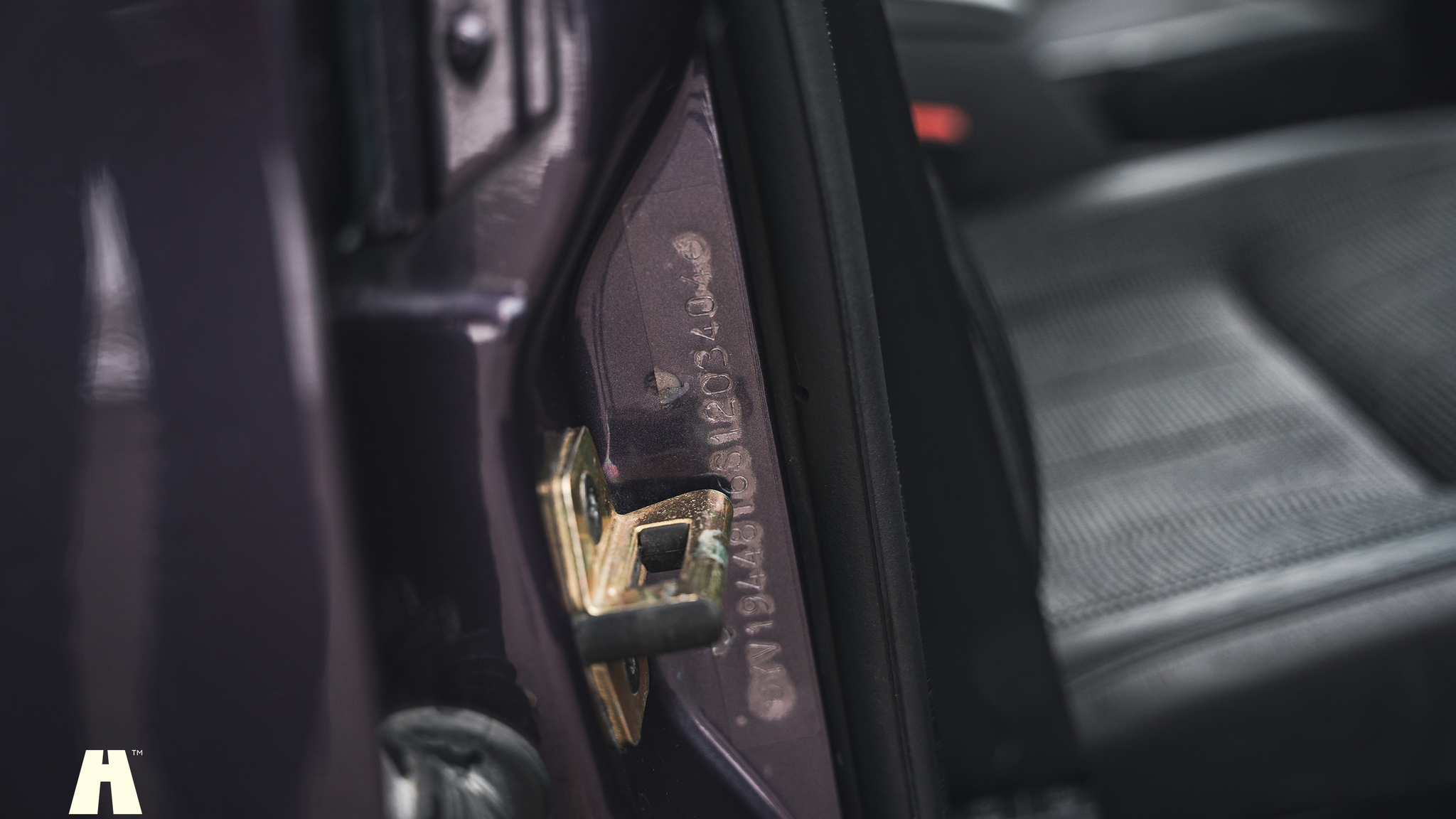 Interior image of 1995 Volvo 940 SE