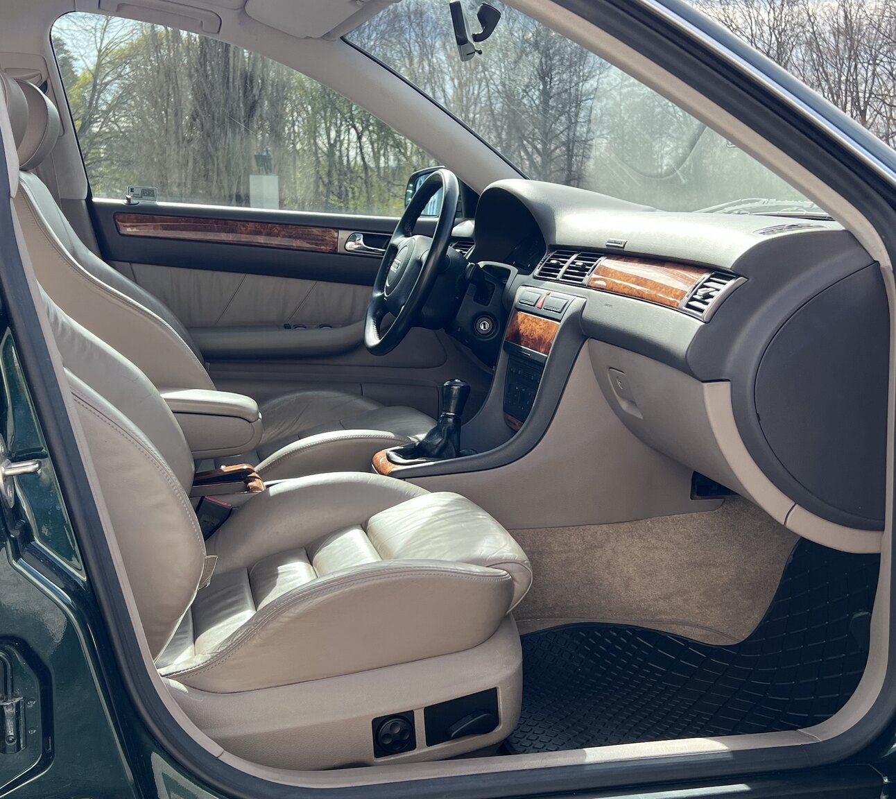 Interiörbild 1998 Audi A6 Avant 1.8T