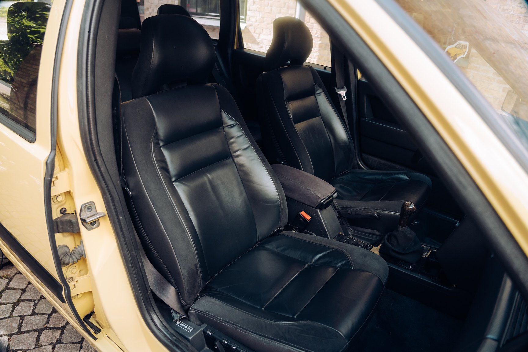 Interiörbild 1995 Volvo 850 T-5 R Kombi 