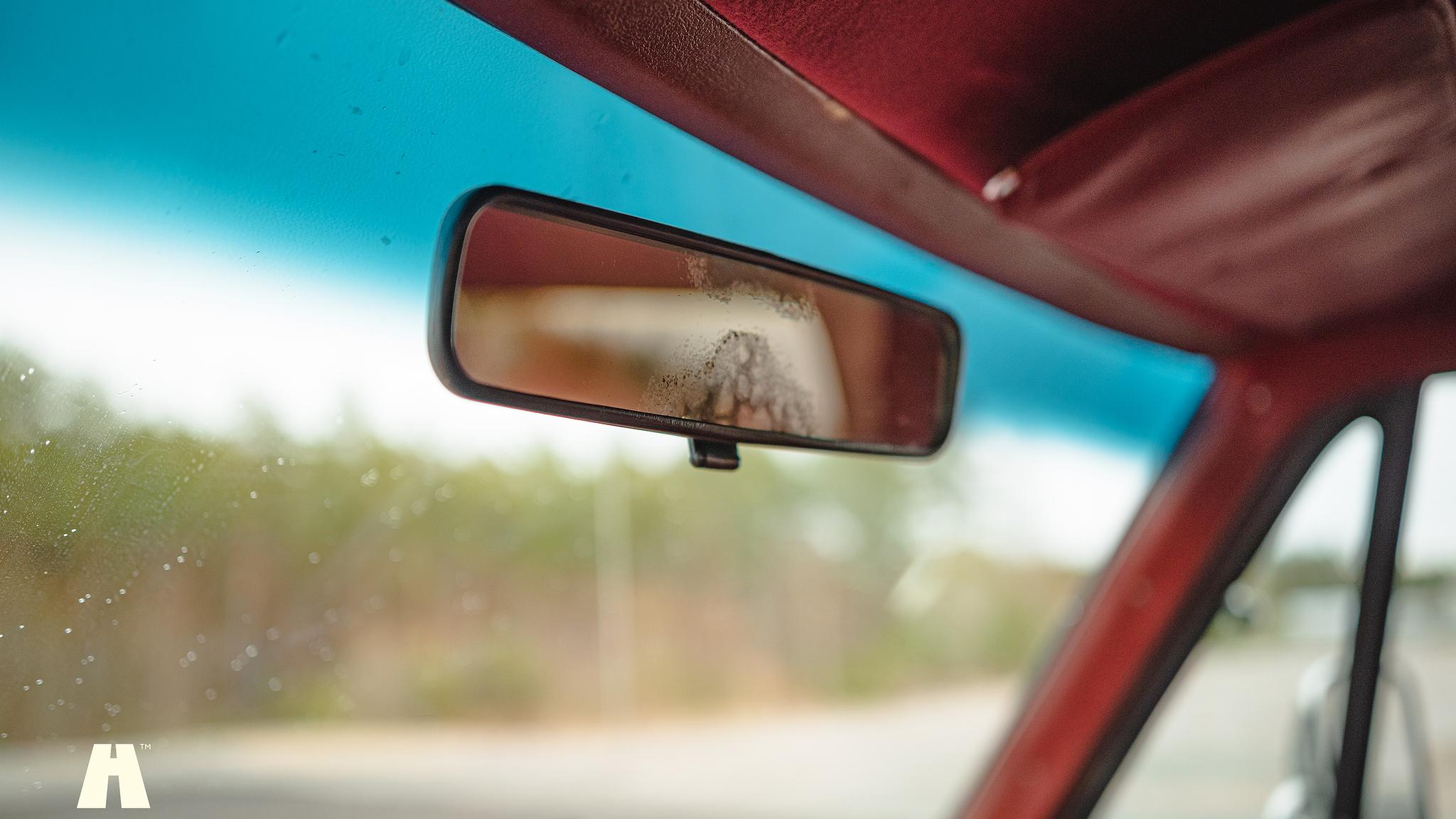 Interior image of 1986 Dodge Ramcharger