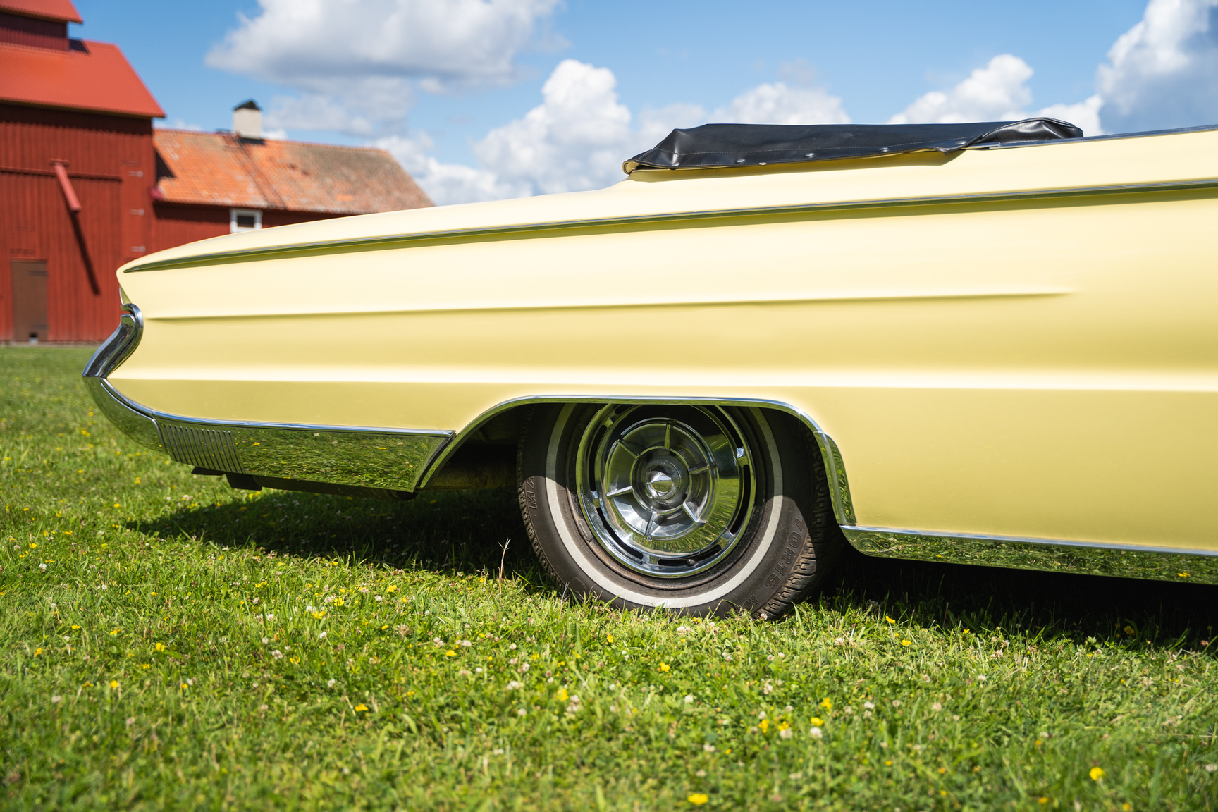 Aussenfoto 1961 Buick Electra 225 cab (27)