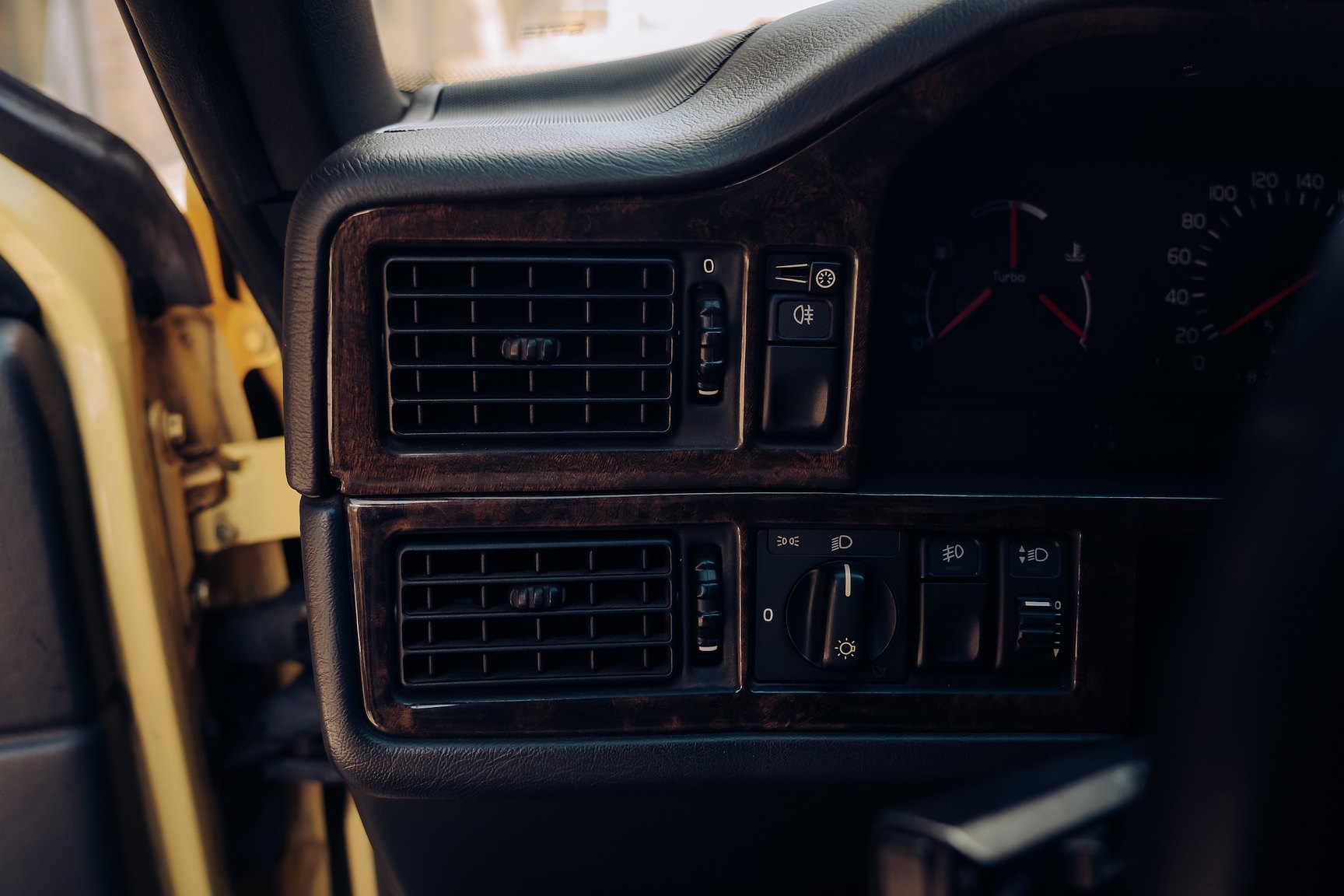 Interiörbild 1995 Volvo 850 T-5 R Kombi 