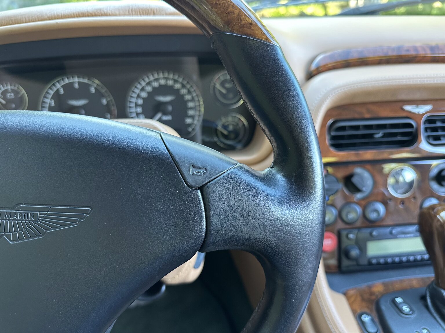 Interiörbild 2003 Aston Martin DB7