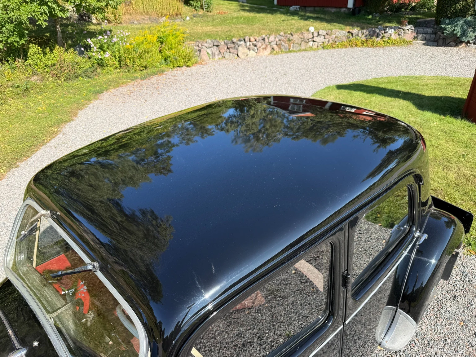 Exterior image of 1951 Citroën CV 11  Sedan  (36)