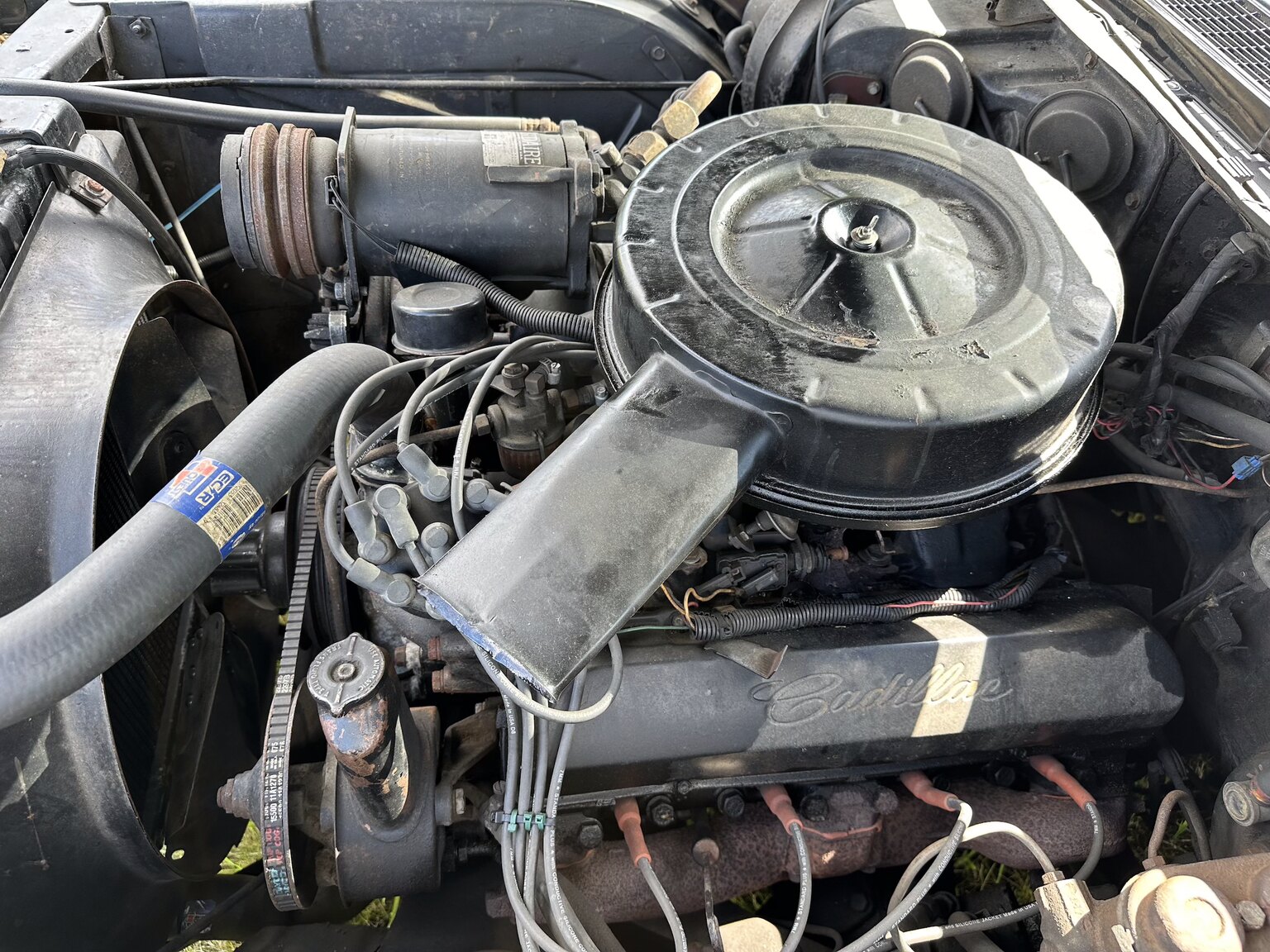 Image of 1964 Cadillac Fleetwood Seventy-Five Limousine mechanics (6)