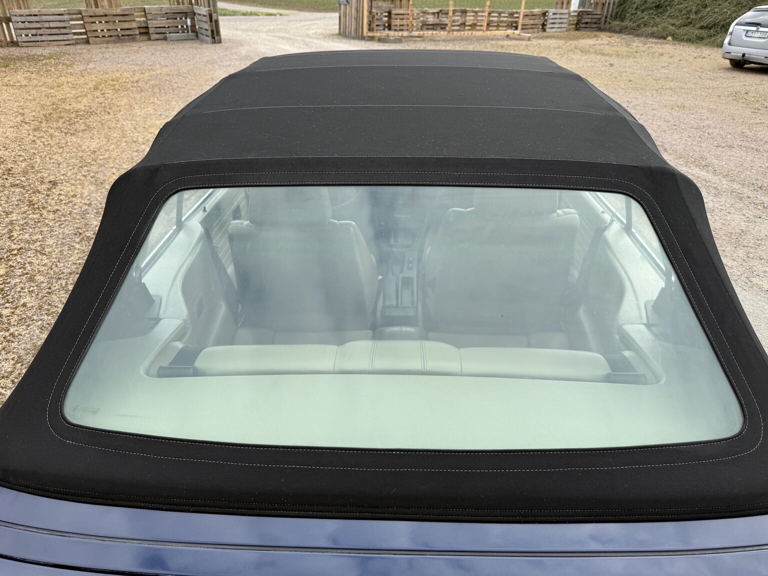 Exterior image of 1987 BMW 325i Convertible