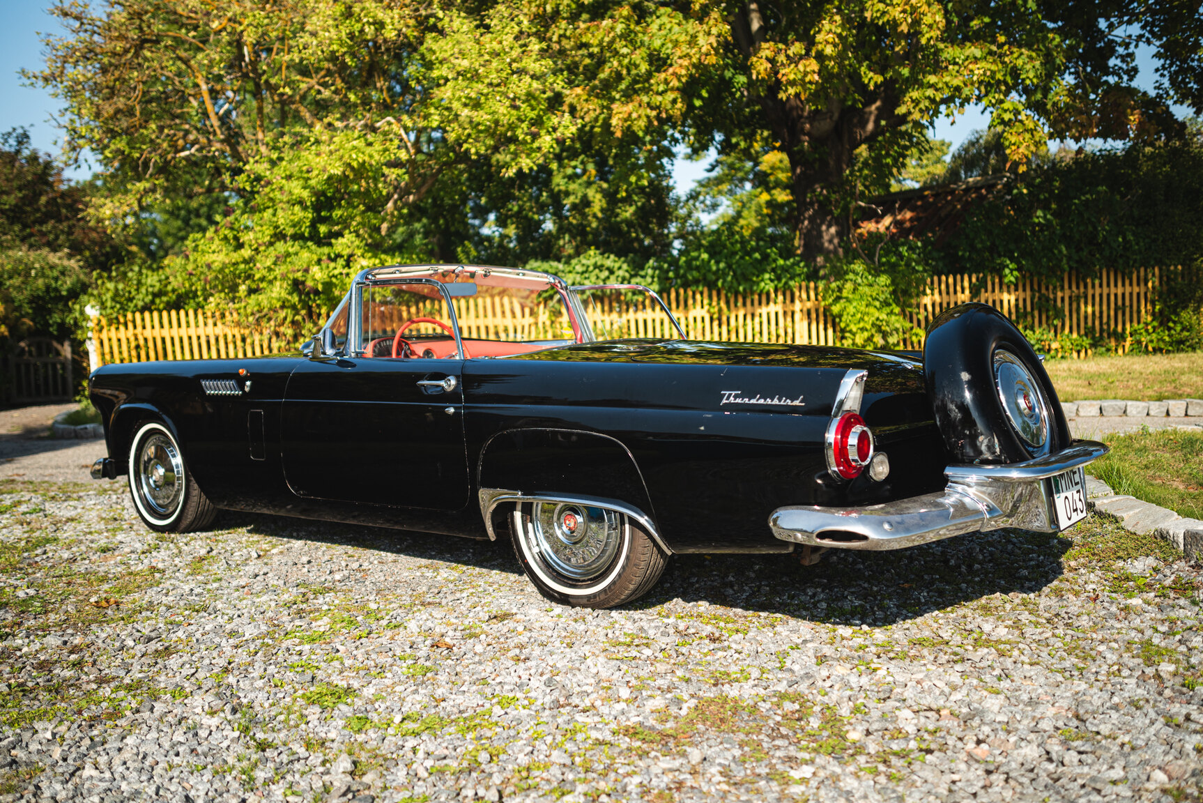 Exterior image of 1956 Ford Thunderbird