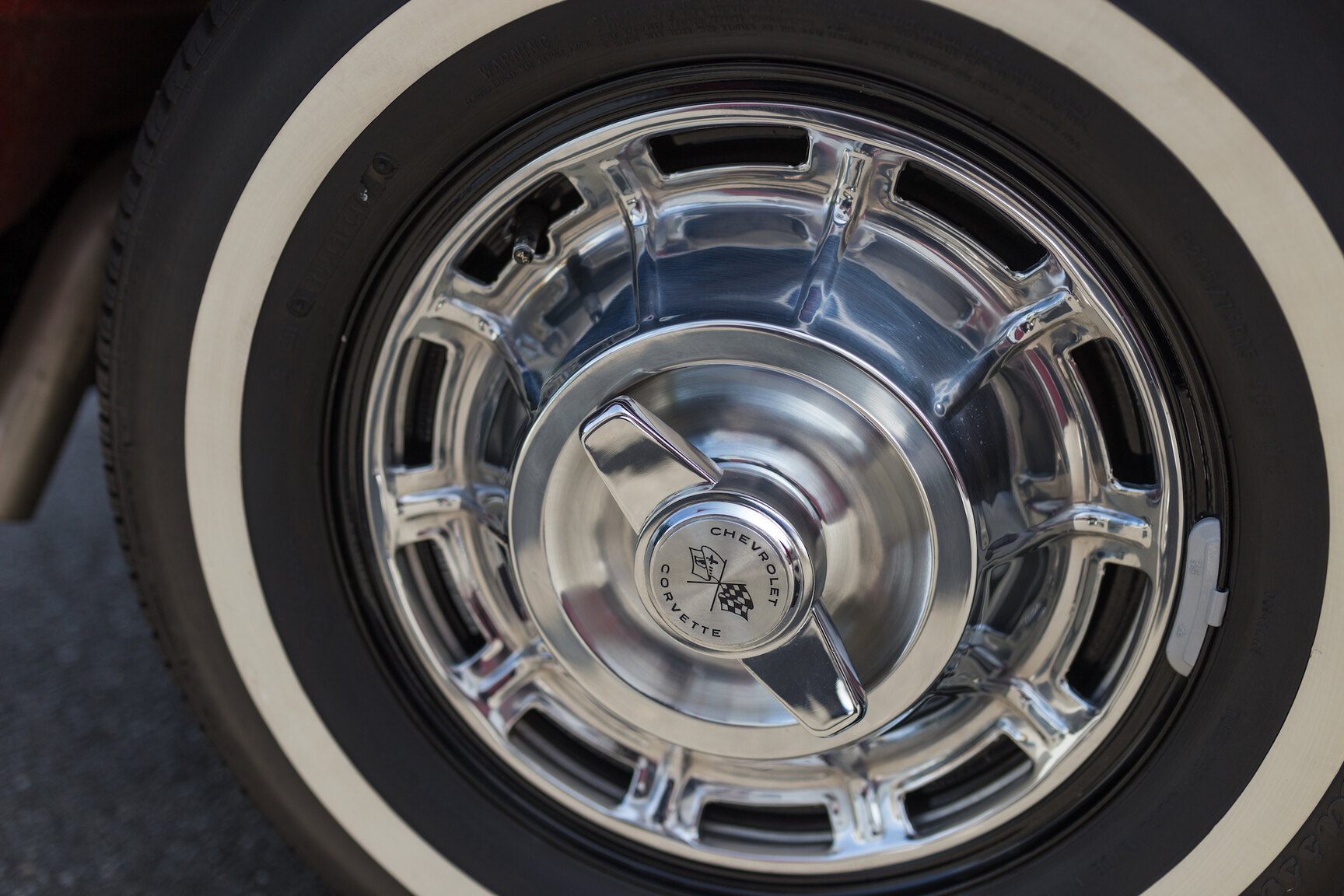 Exterior image of 1962 Corvette C1