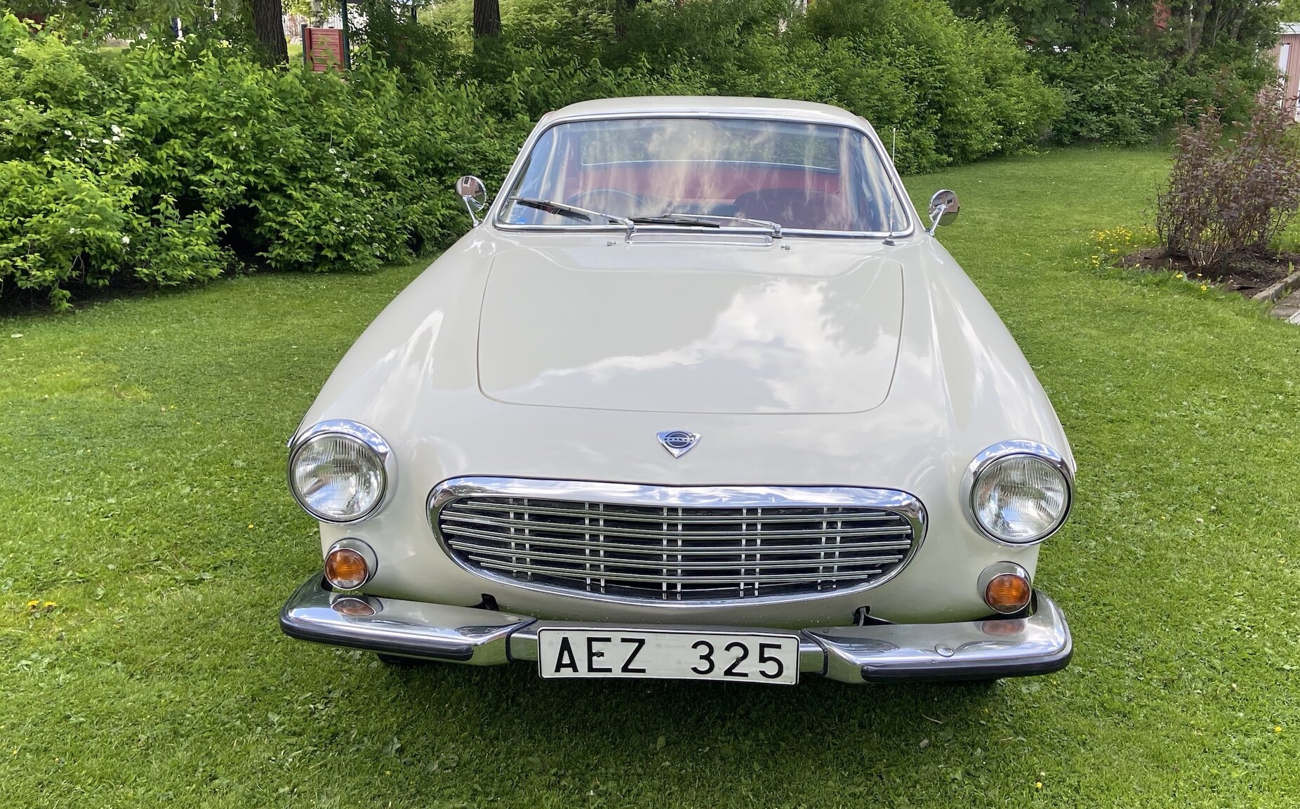 Aussenfoto 1968 Volvo P1800 S
