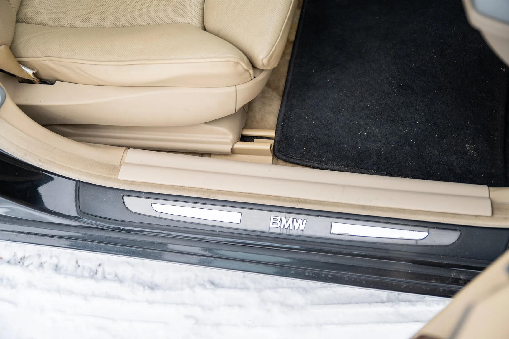 Interiörbild 2002 BMW  745 iA (26)