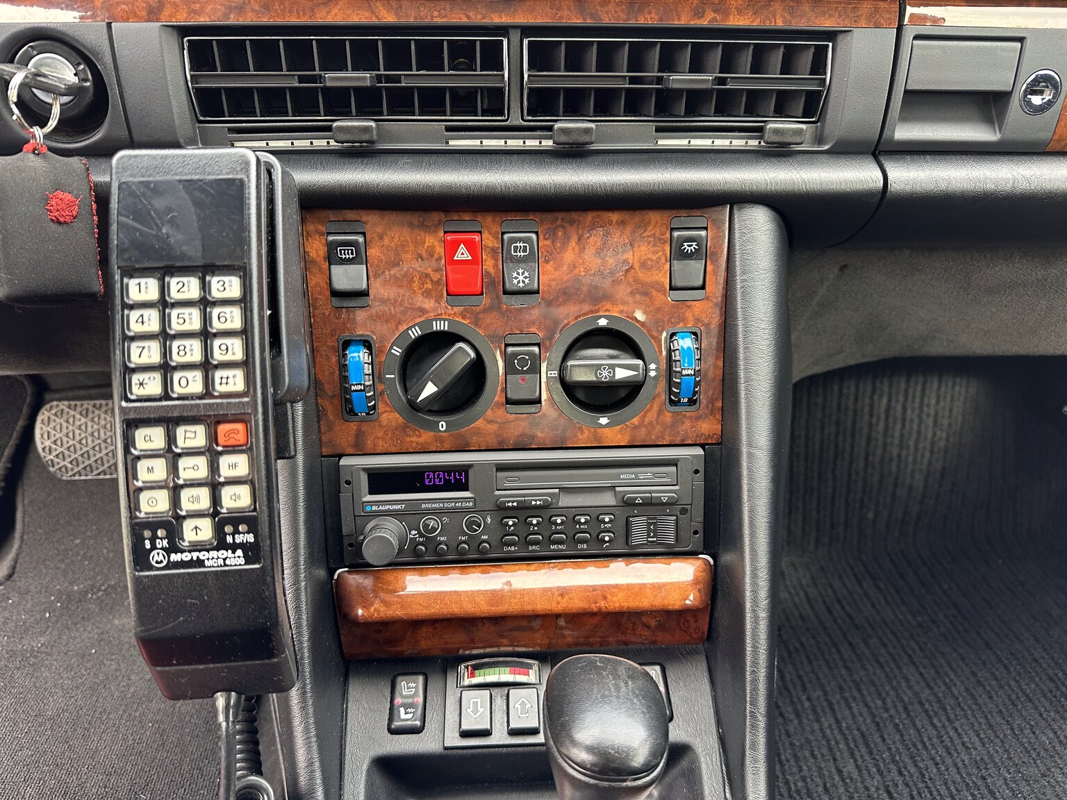 Interior image of 1987 Mercedes 300 SE