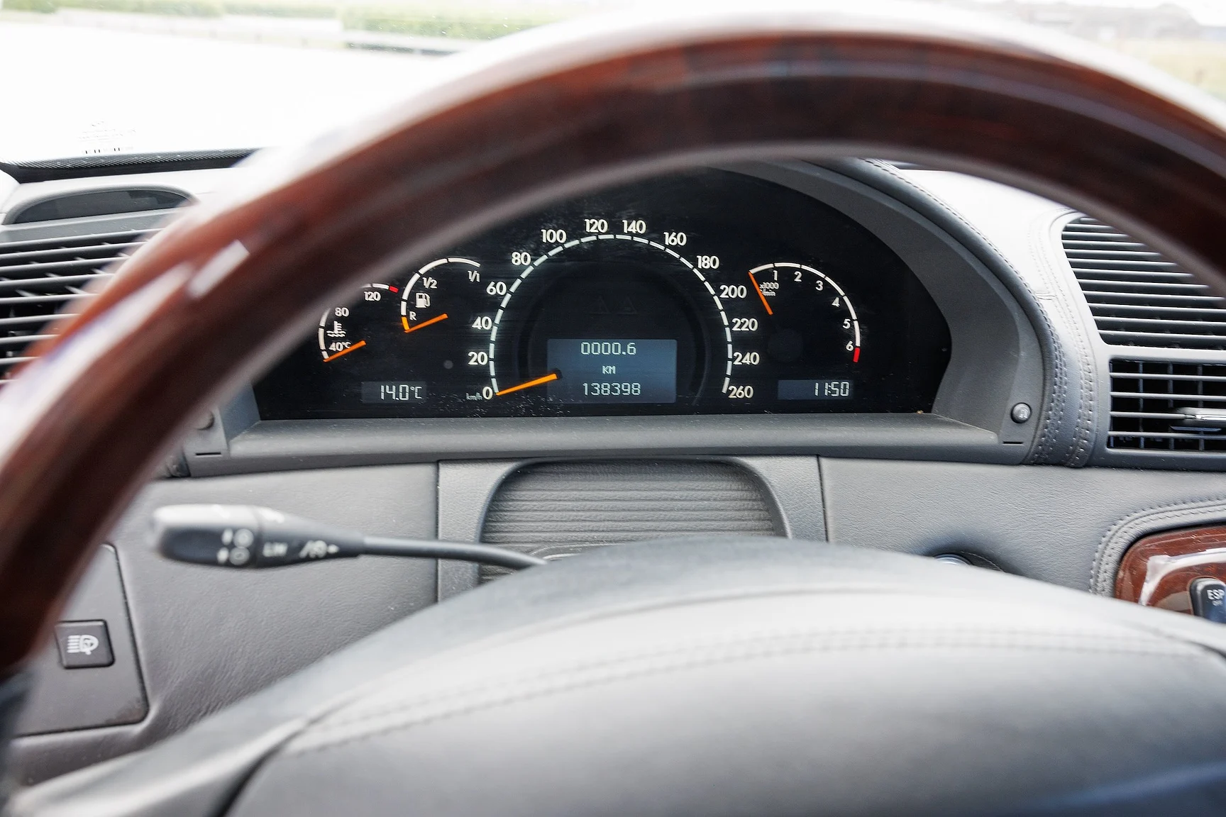 Interiörbild 2000 Mercedes-Benz CL 600 (14)