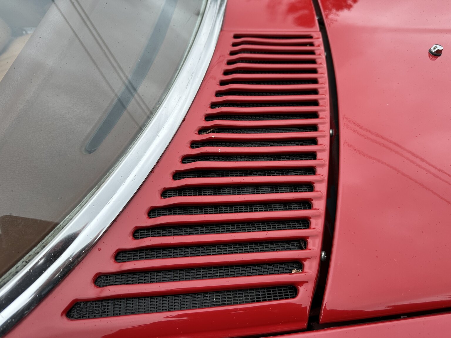 Exteriörbild på 1973 Mercedes-Benz 450 SL