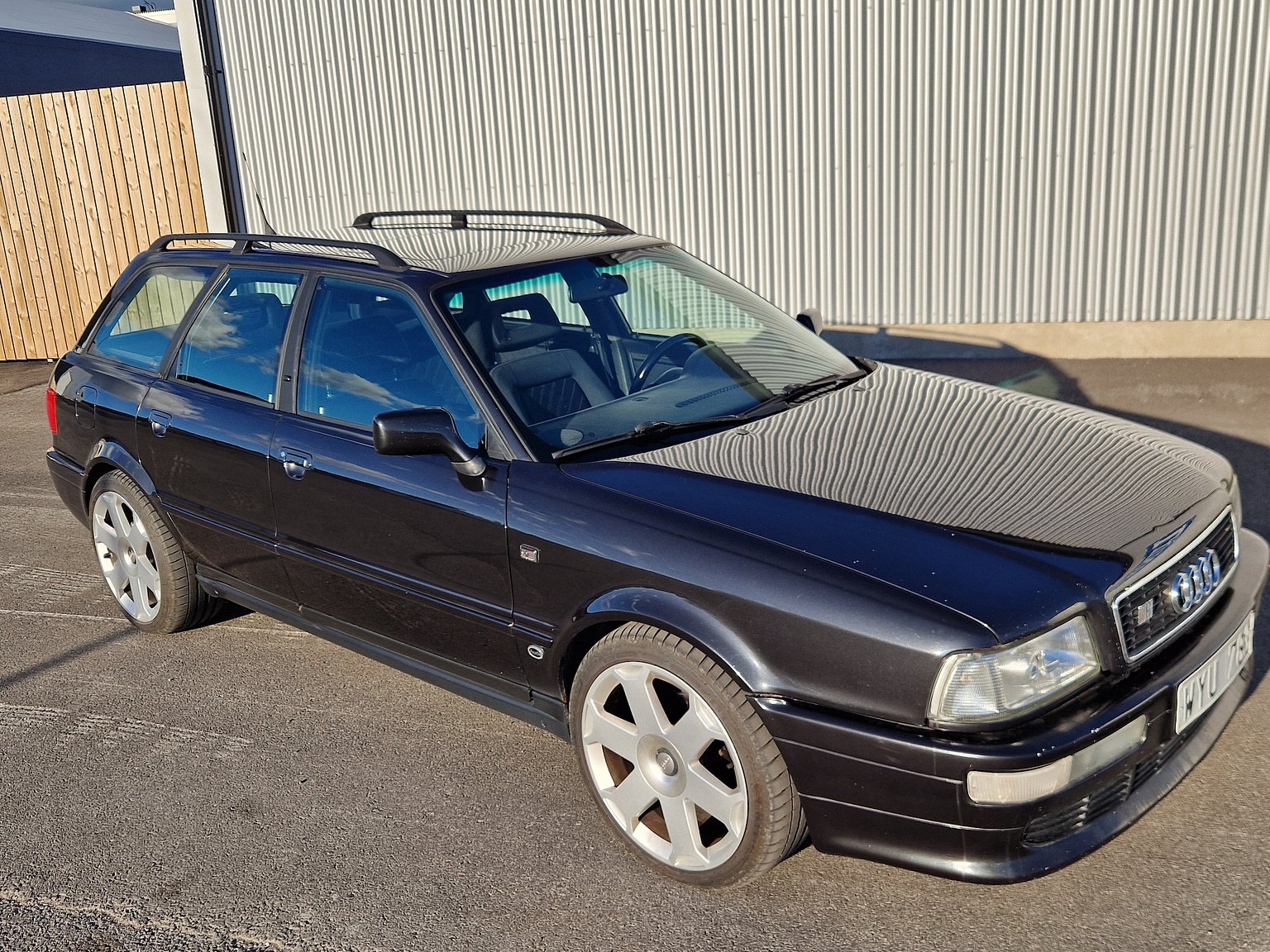Aussenfoto 1993 Audi S2 Avant 2.2 quattro
