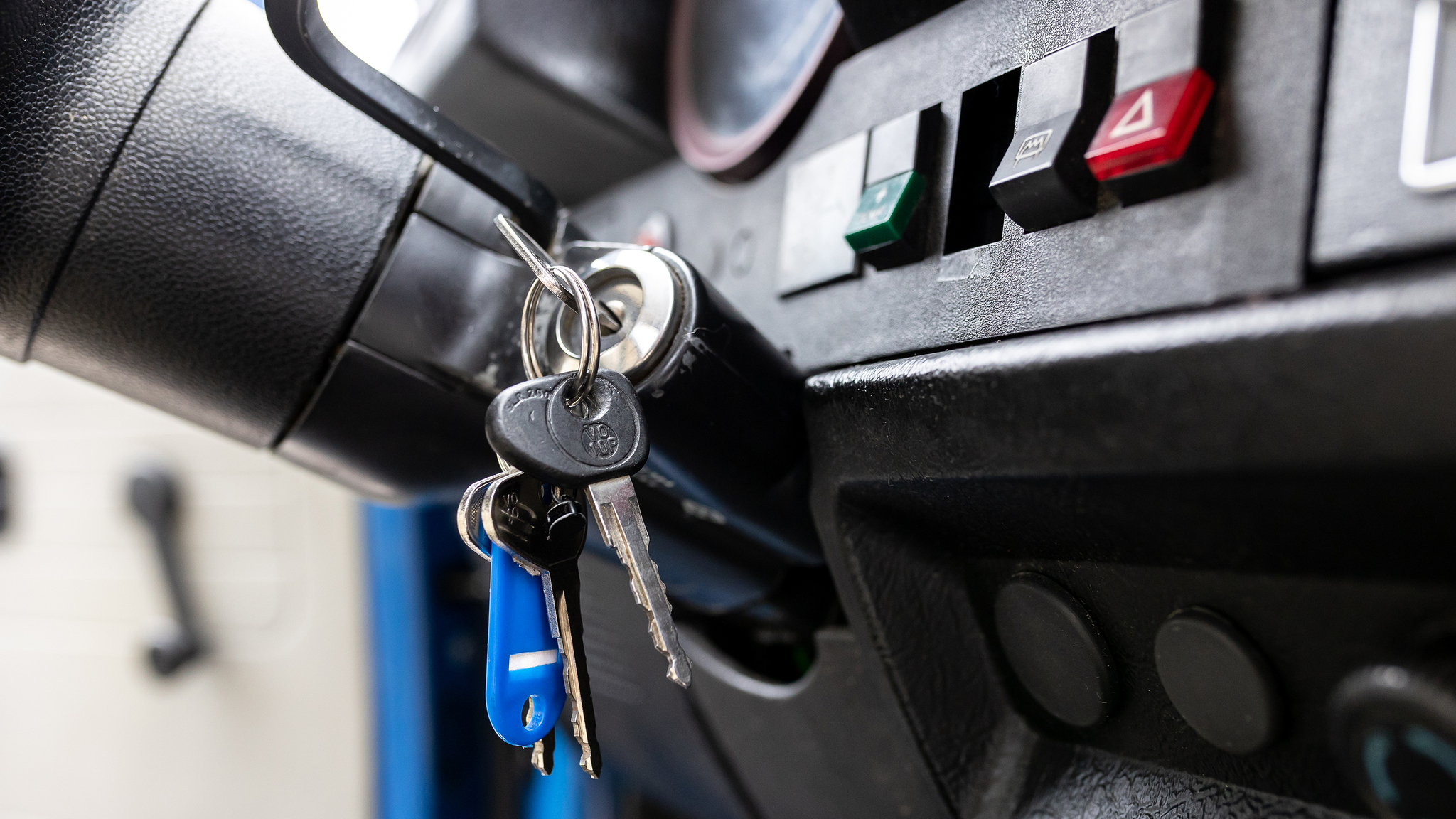 Innenraumfoto von 1973 Volkswagen Beetle 1303S 1600 (28)