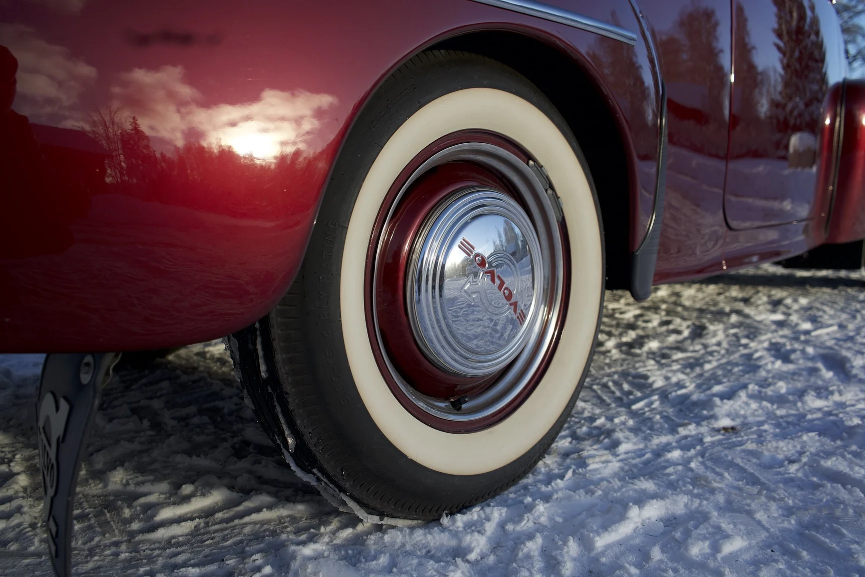 Exterior image of 1953 Volvo PV444 DS (61)